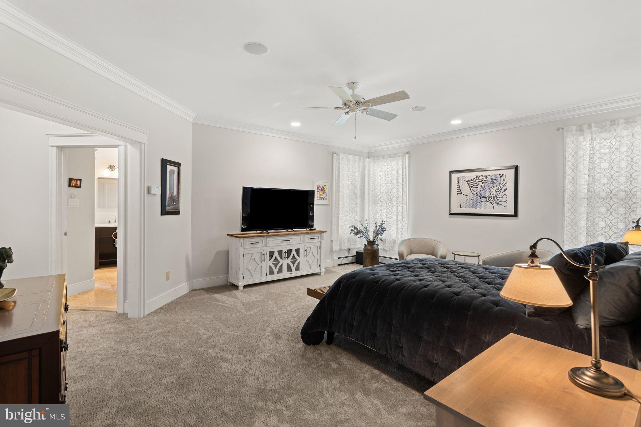 EAGLE GLENN - Residential