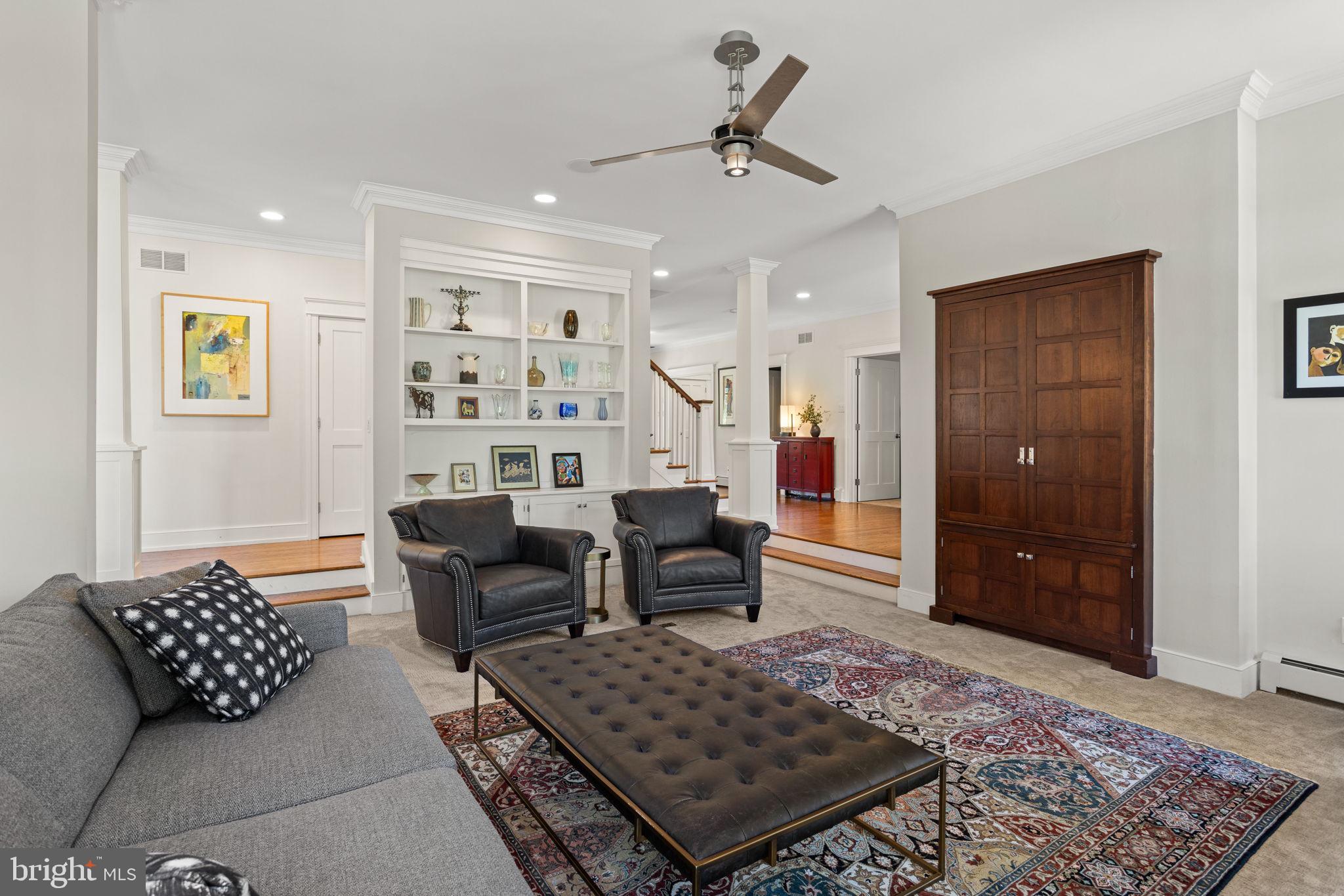 EAGLE GLENN - Residential