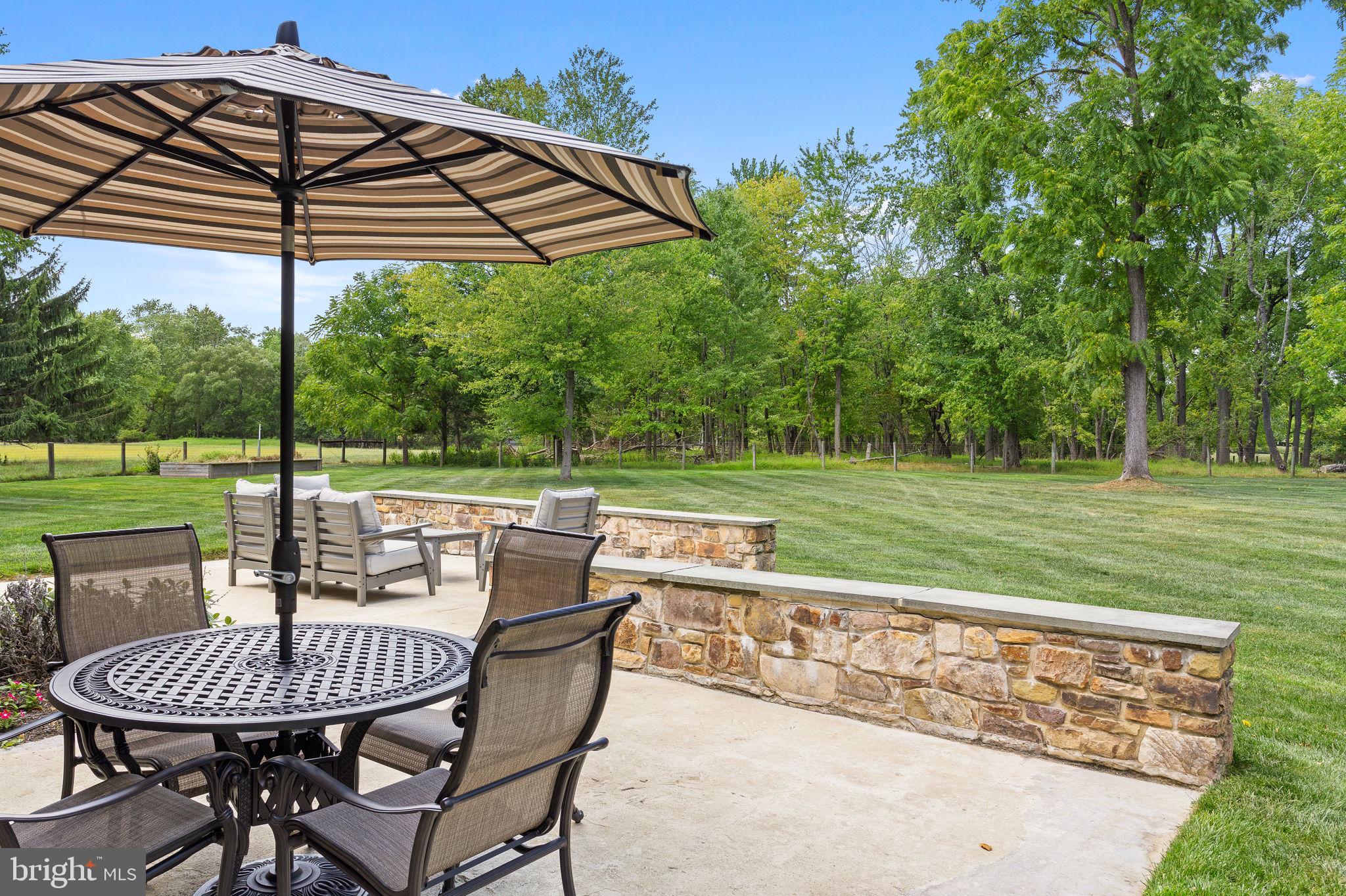 EAGLE GLENN - Residential