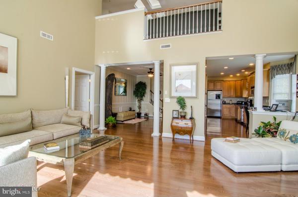 WATERS EDGE - Residential