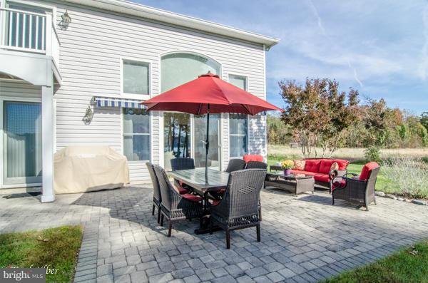 WATERS EDGE - Residential