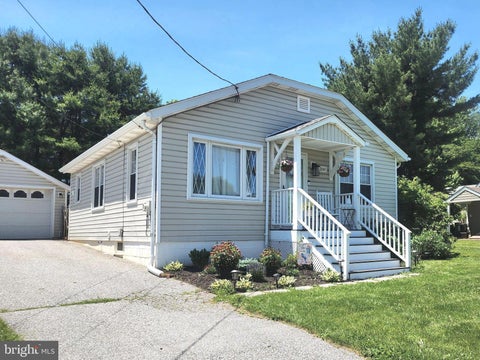 Homes For Sale - 2041 Old Westminster Pike<br/> Carroll County, FINKSBURG, MD 21048