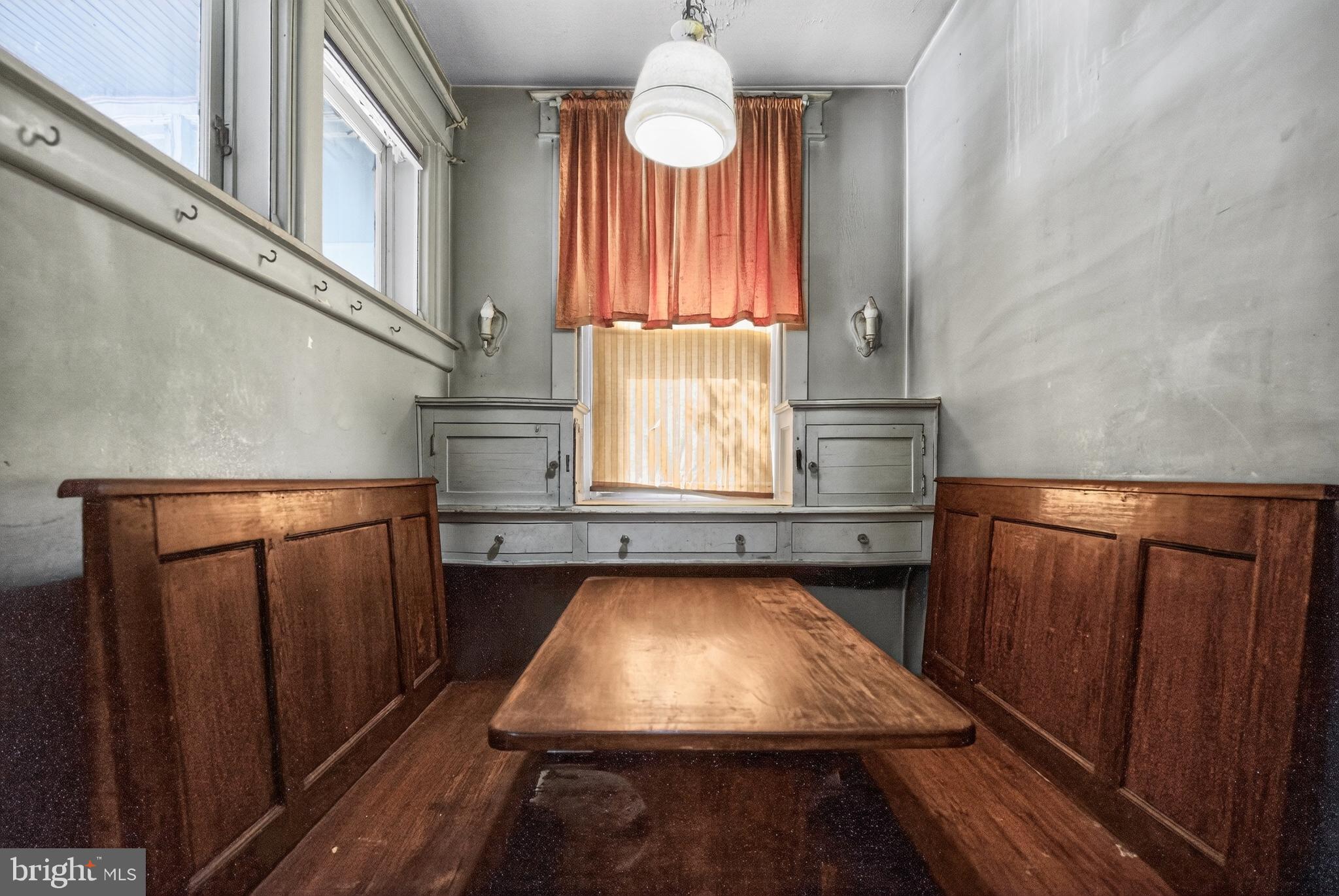 LINWOOD - Residential