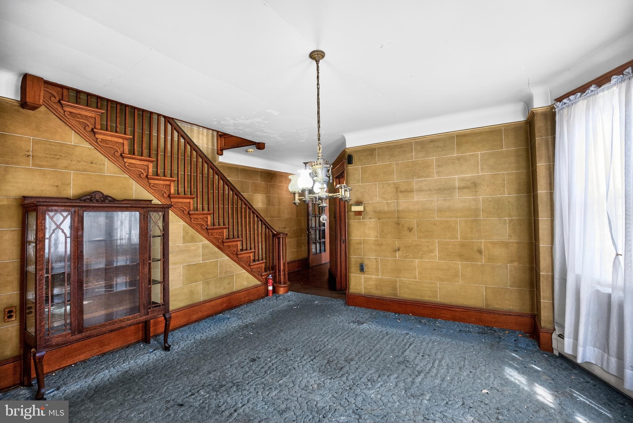 LINWOOD - Residential