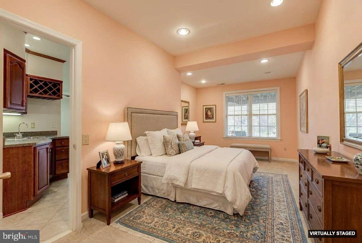 TRADITIONS AT LONGII - Residential