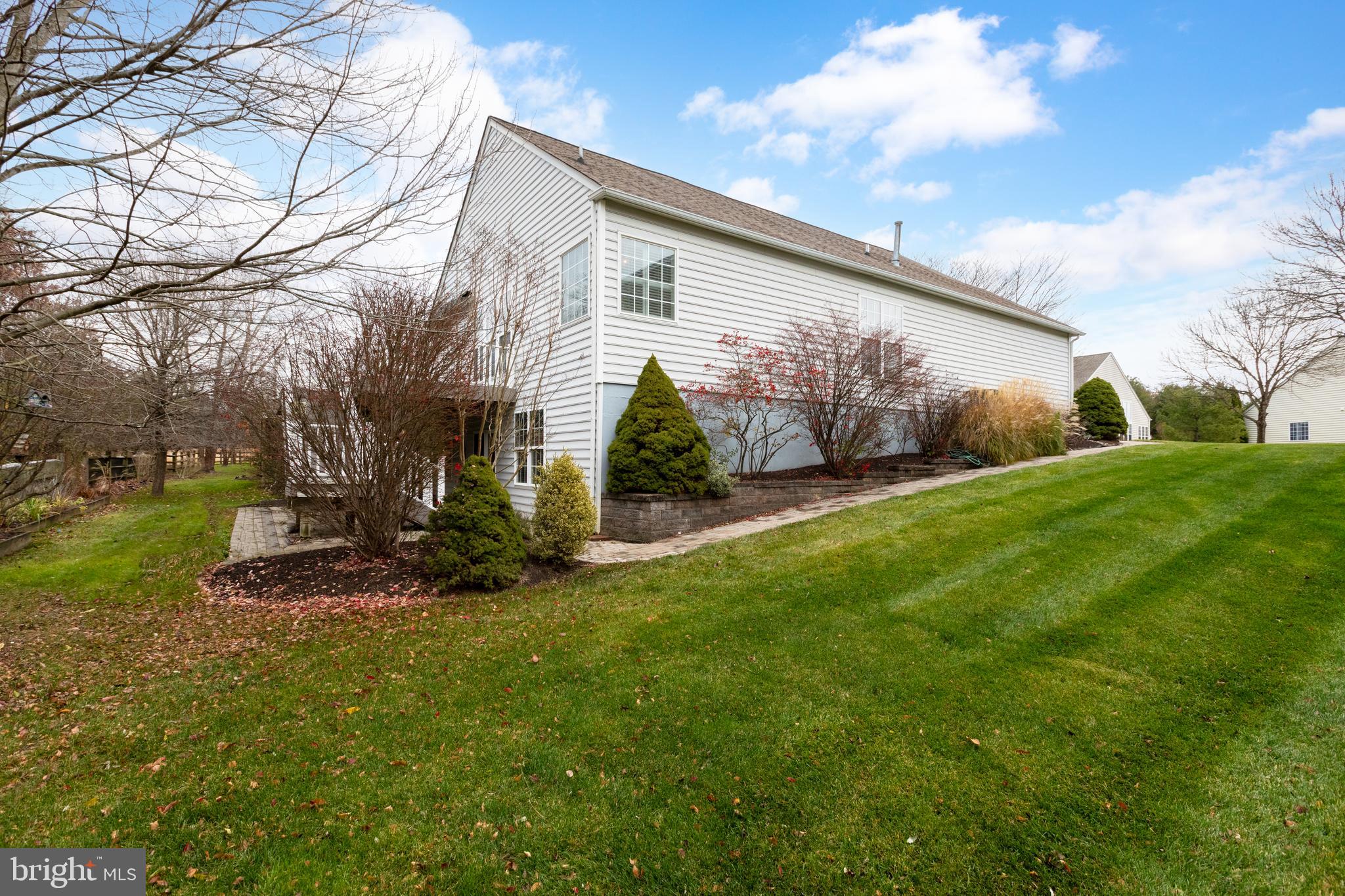 TRADITIONS AT LONGII - Residential