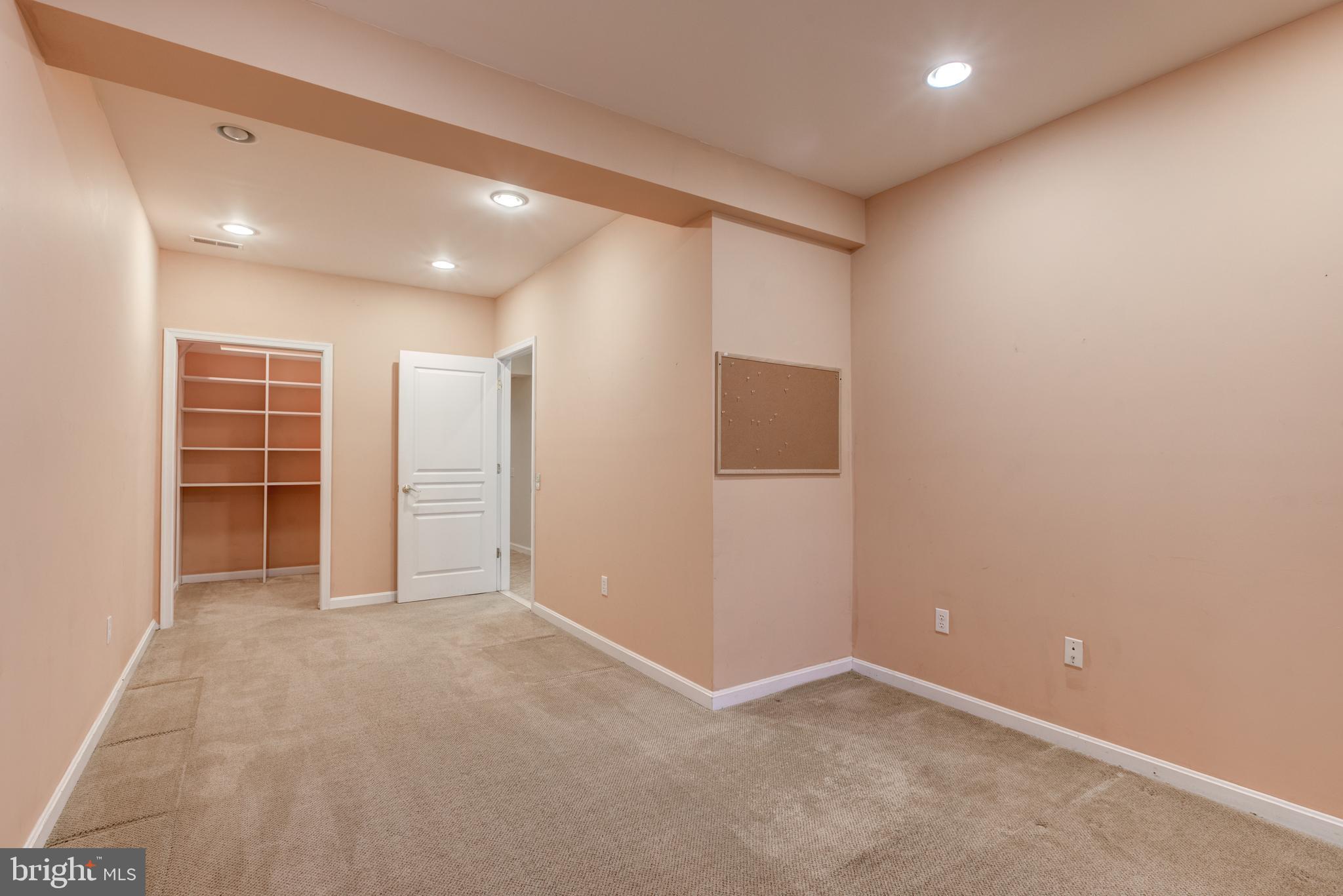 TRADITIONS AT LONGII - Residential