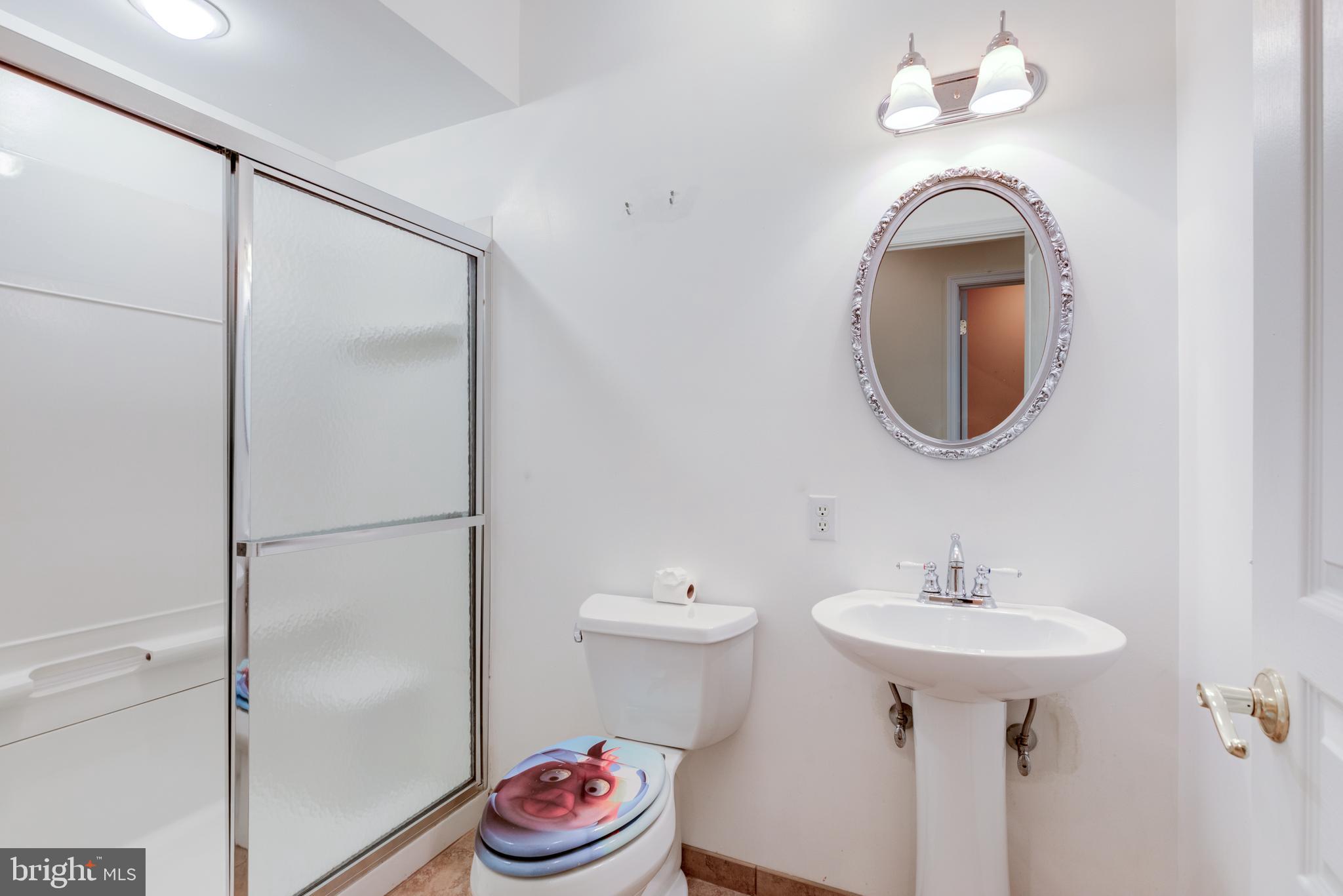 TRADITIONS AT LONGII - Residential