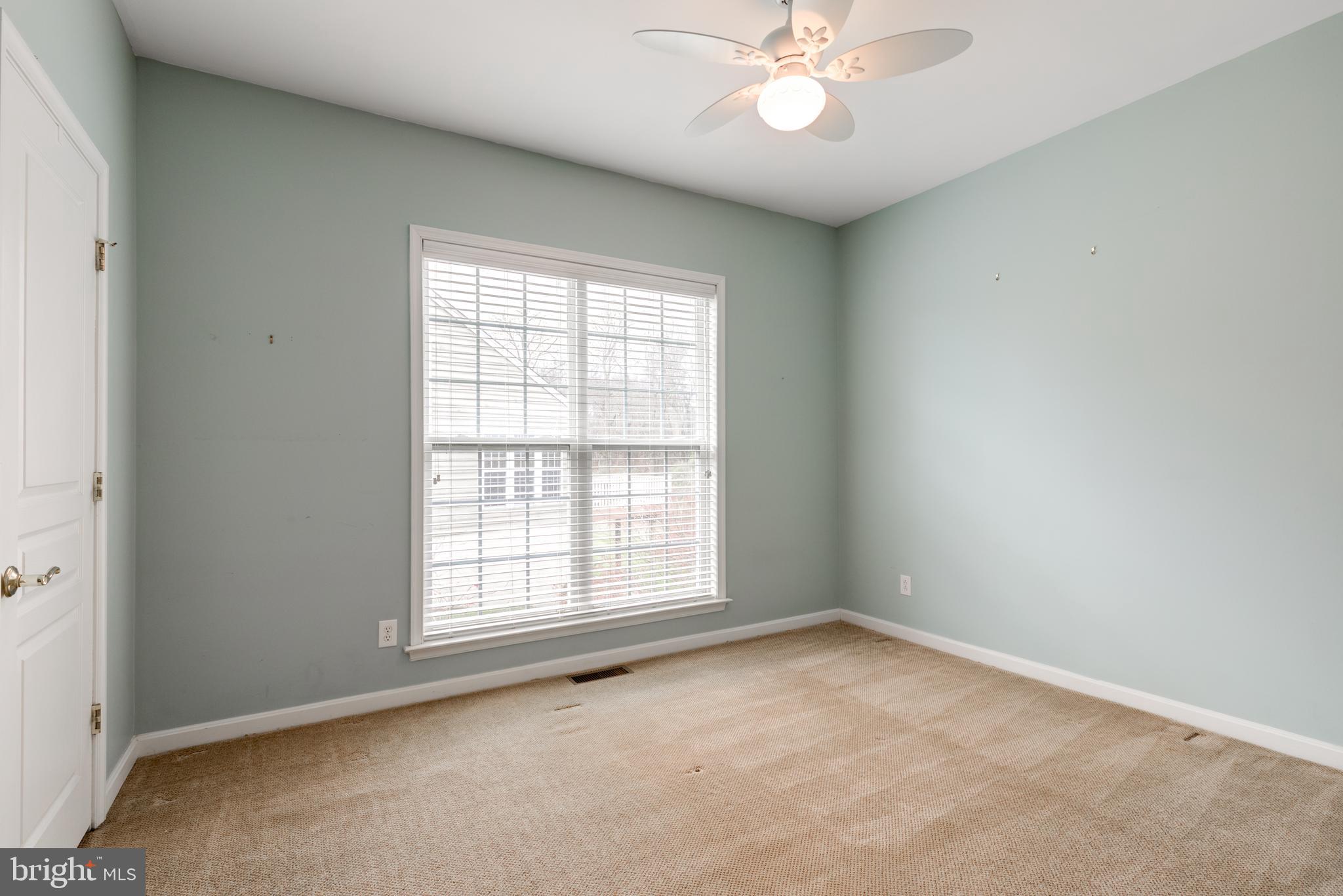 TRADITIONS AT LONGII - Residential