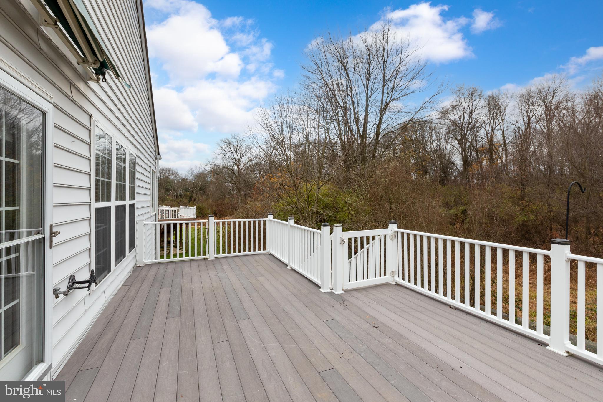 TRADITIONS AT LONGII - Residential