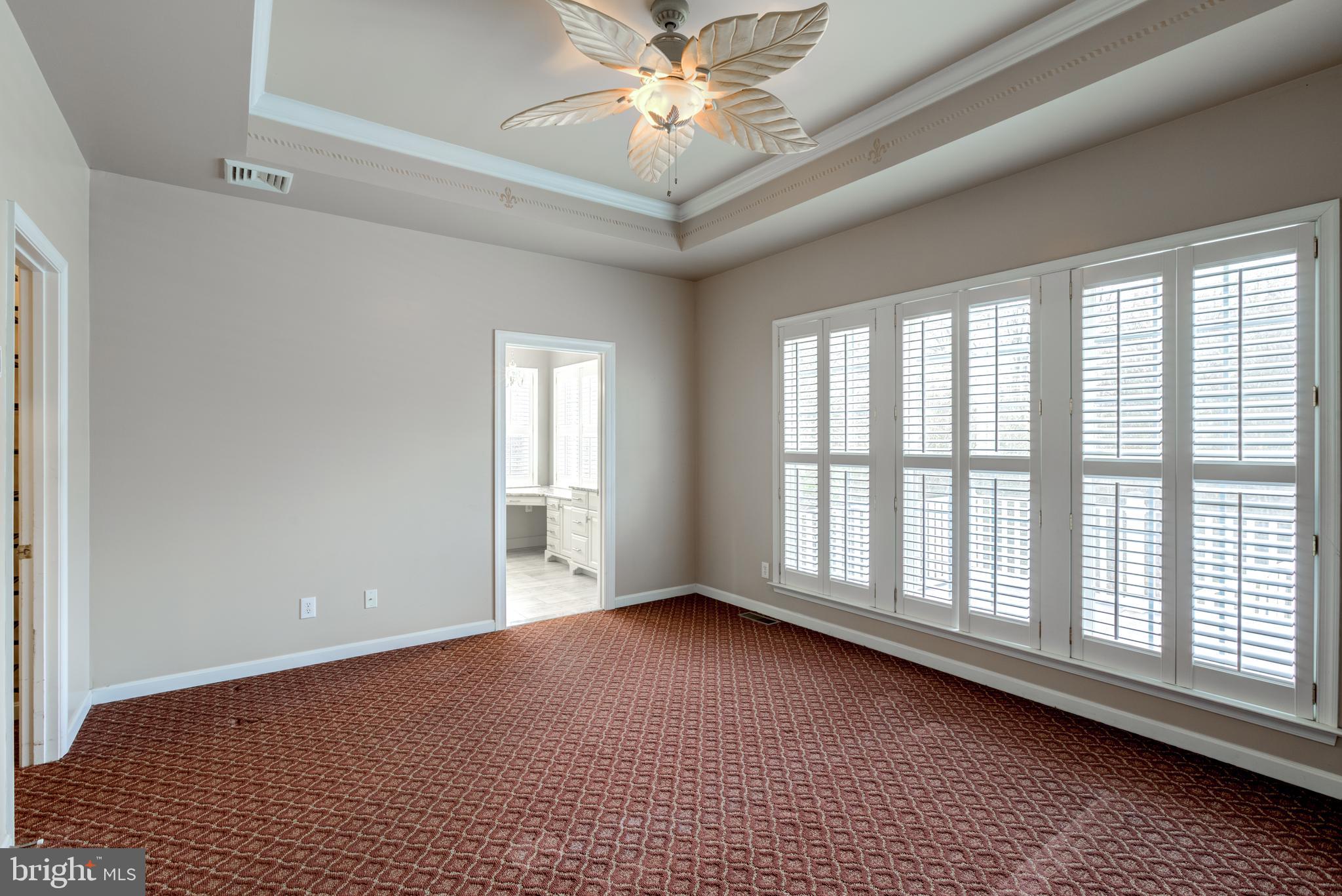 TRADITIONS AT LONGII - Residential