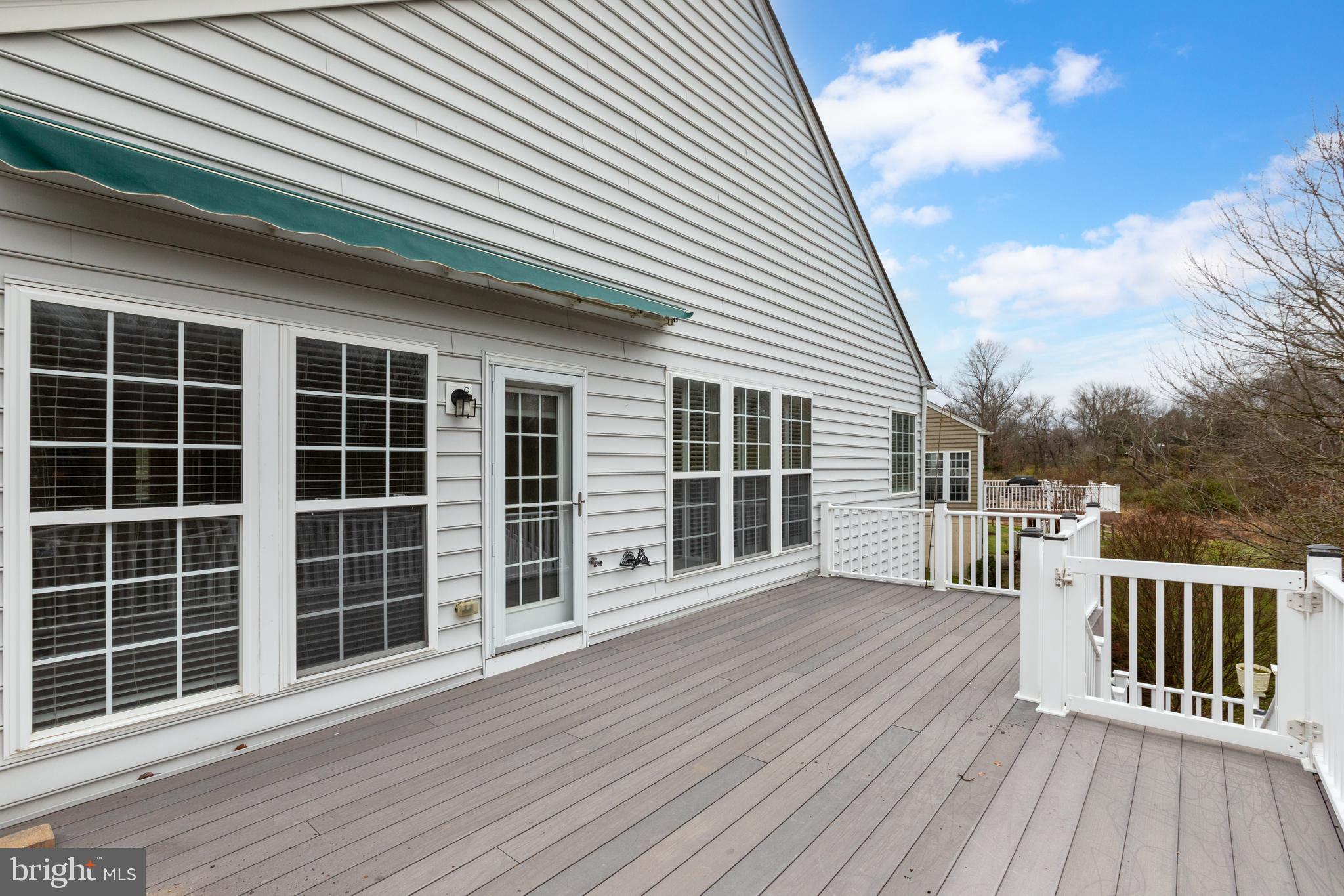 TRADITIONS AT LONGII - Residential