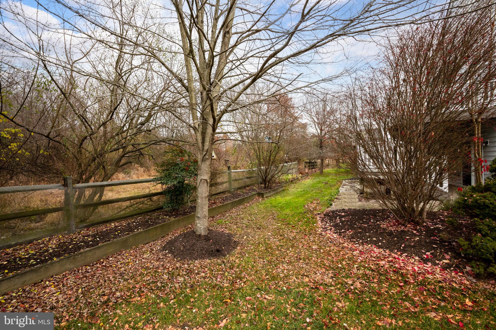 TRADITIONS AT LONGII - Residential