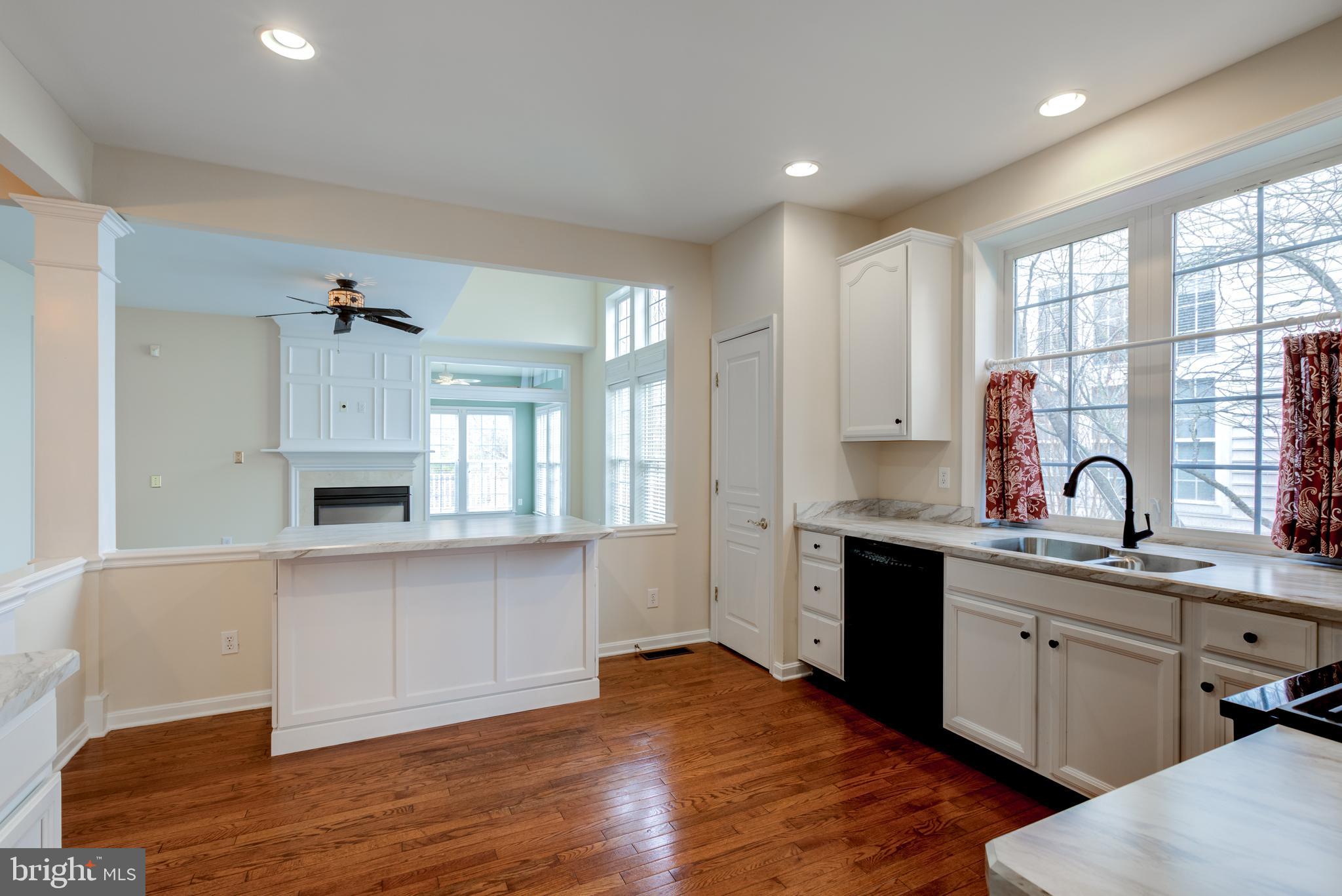 TRADITIONS AT LONGII - Residential