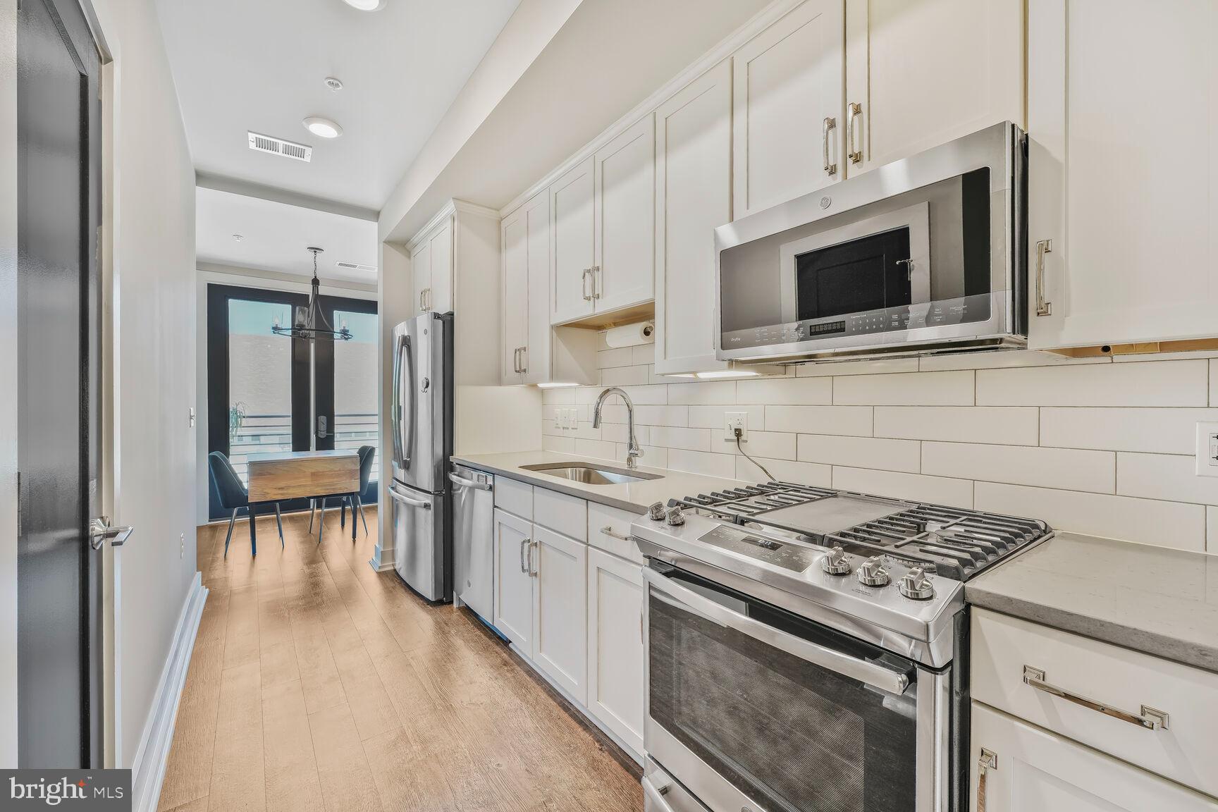 1800 MOUNT VERNON AVENUE 308