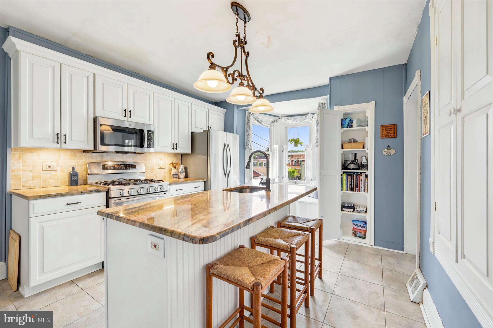 CONSHOHOCKEN - Residential