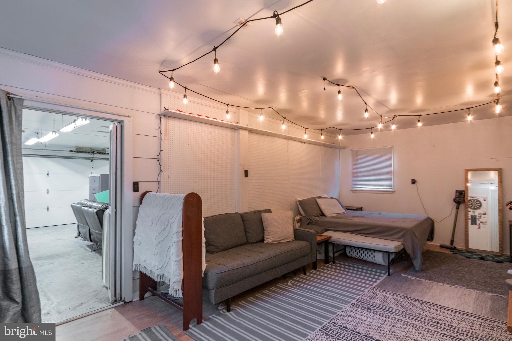 SHANNONDALE - Residential