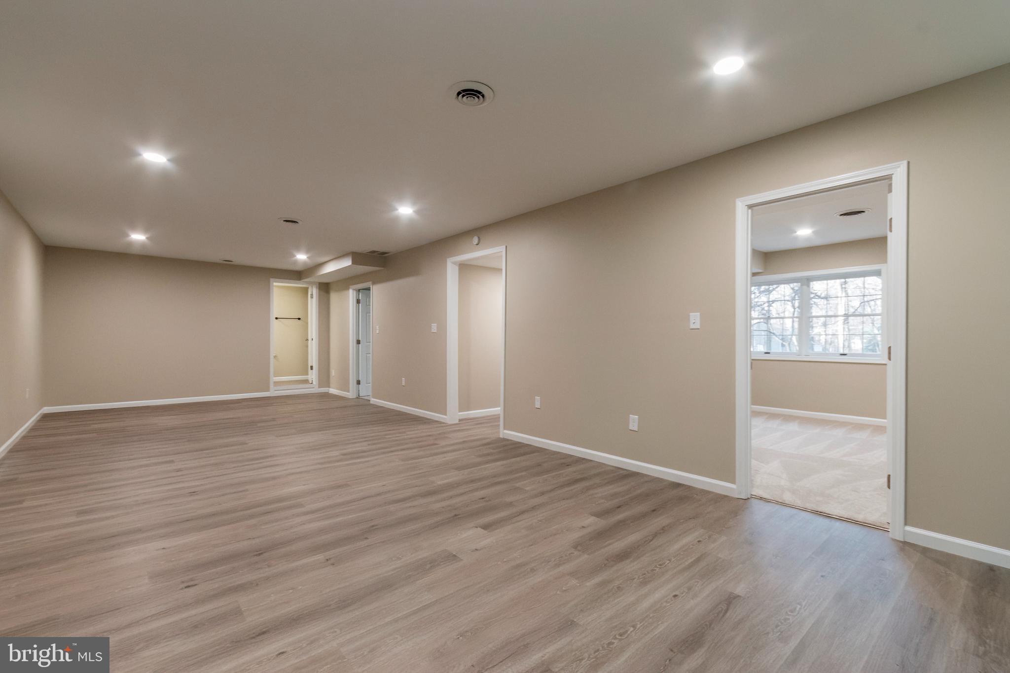 SHANNONDALE - Residential