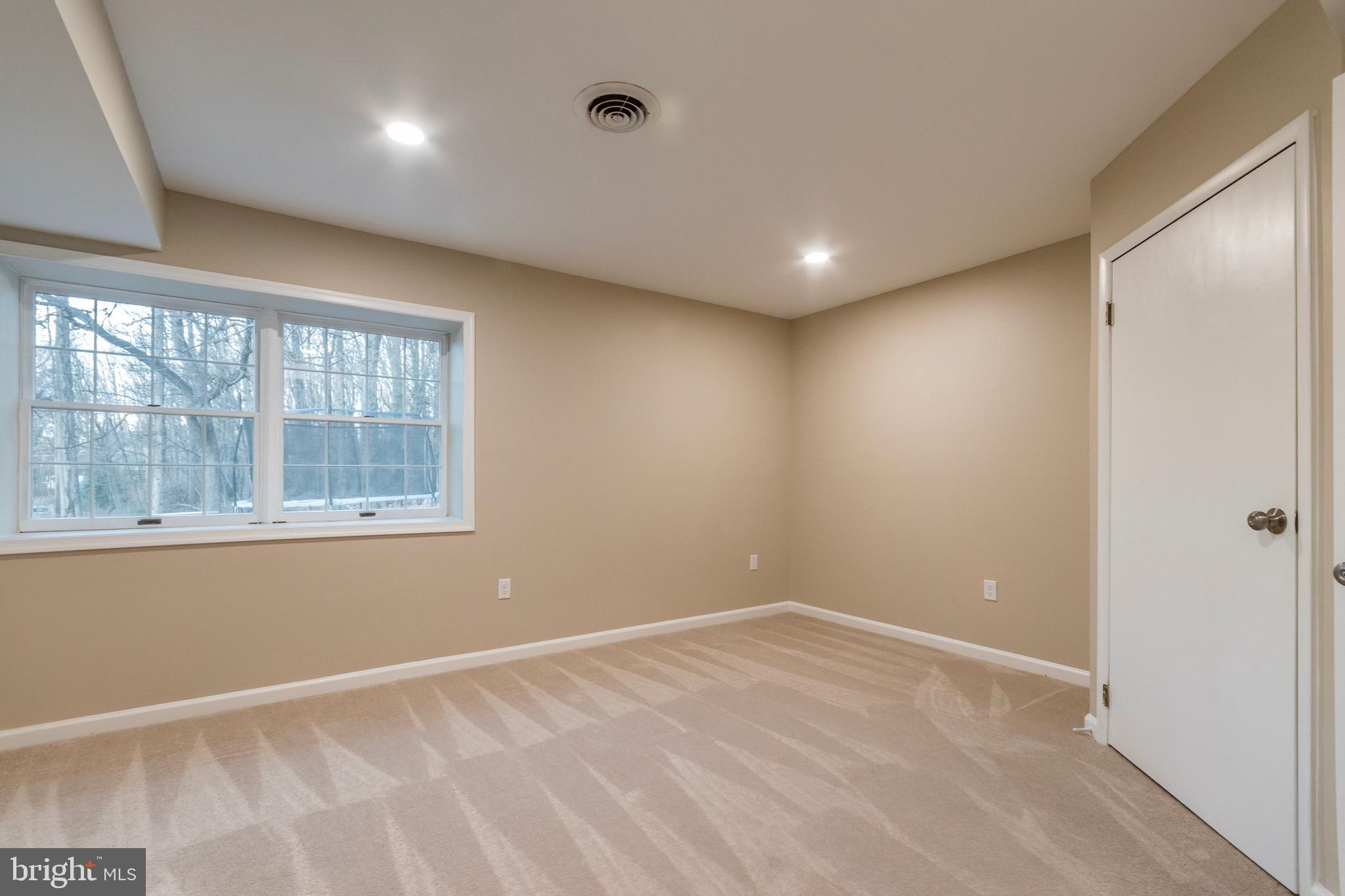 SHANNONDALE - Residential