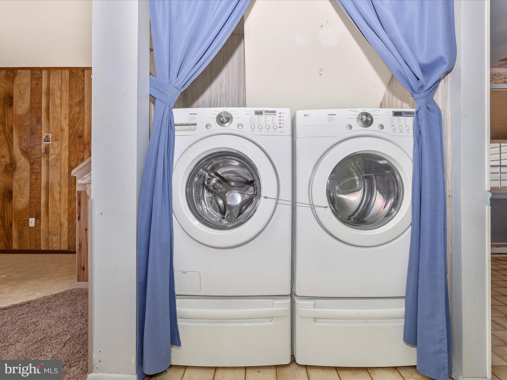 STONEGATE - Residential