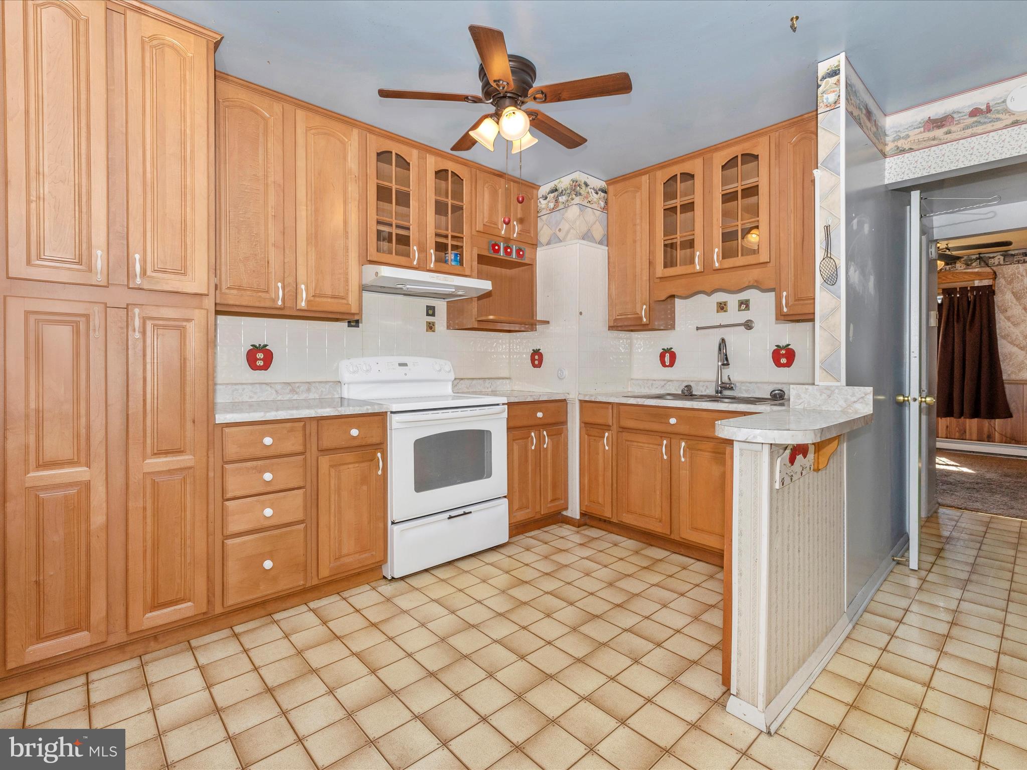 STONEGATE - Residential