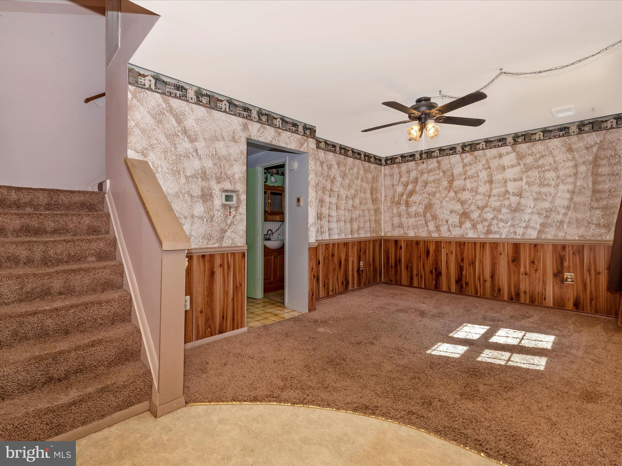 STONEGATE - Residential