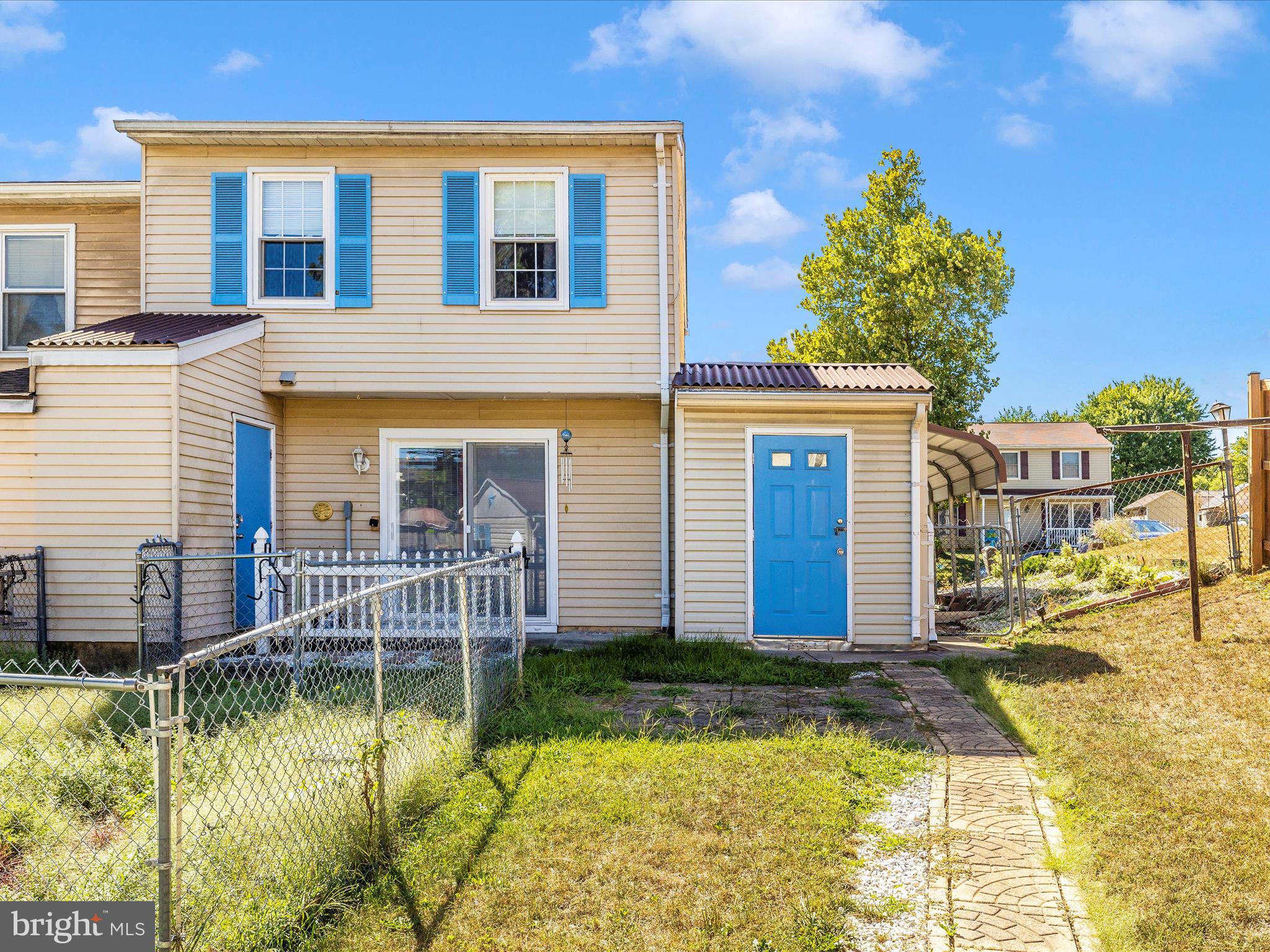 STONEGATE - Residential