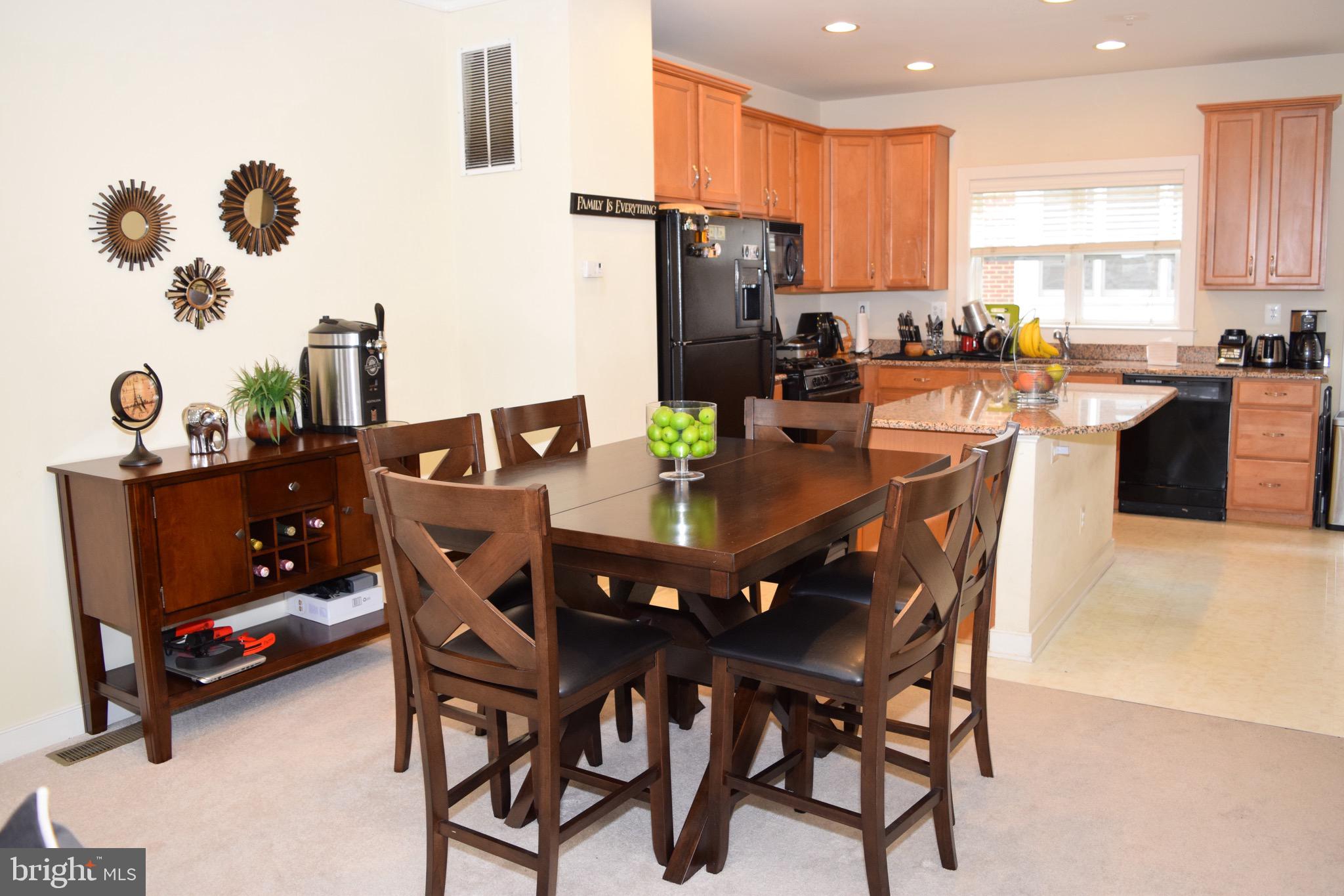 WHEATON FOREST - Residential Lease