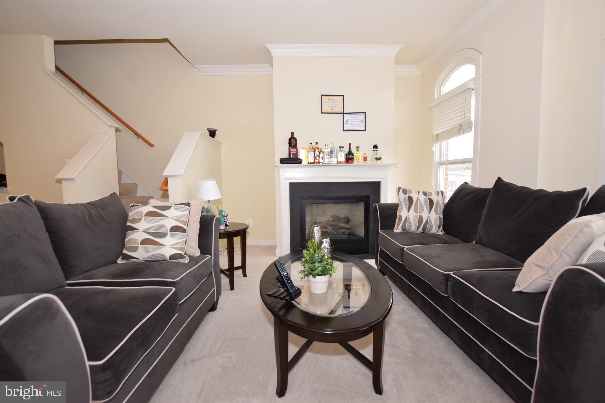 WHEATON FOREST - Residential Lease