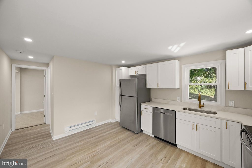 Photo of 14 Rosalie Lane, ASTON, PA 19014 (MLS # PADE2102114)