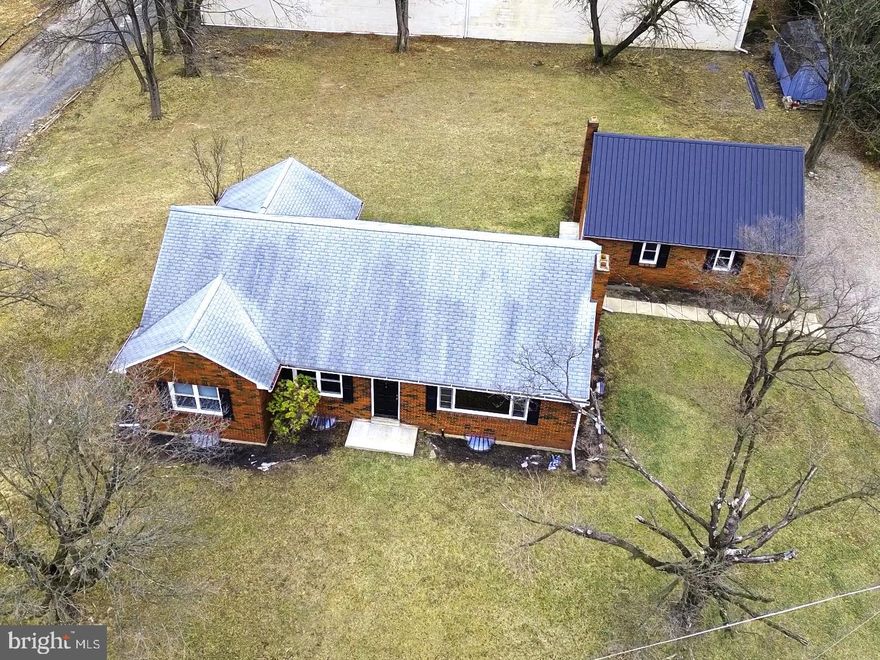 Welcome to 6 Earl St.  Schuylkill Haven address.  Multiple offers.  We may accept one today or set a deadline. 
 Blue Mountain School District. 1,577 sqft Ranch Home with unfinished 1,577 sqft basement that has walk out steps.  Plus a Large 700 sqft Garage.    3 bedrooms. 1.5 Bathrooms.  Remodeled with New Kitchen.  Paint.  Refinished Hardwood Floors.  Great Location!   minutes from Rt61.  First Time Home Buyers May Qualify For Grants Upto $20,000 for this Home.  FHA, VA, Conventional Loans Accepted.  Photos and Information will be updated - Showings Start Now!