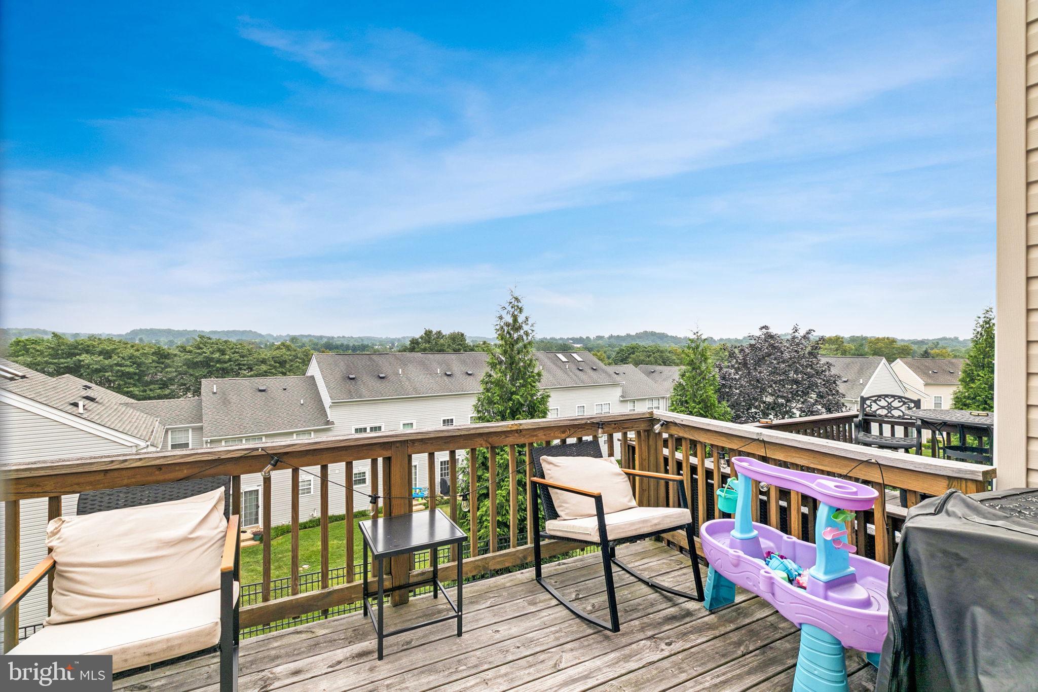 PATRIOTS RIDGE - Residential