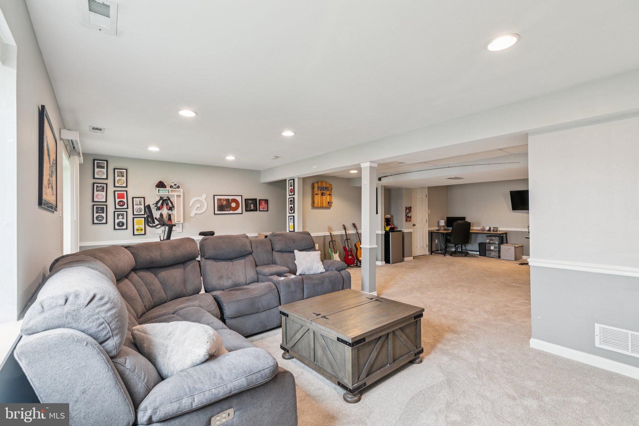 PATRIOTS RIDGE - Residential