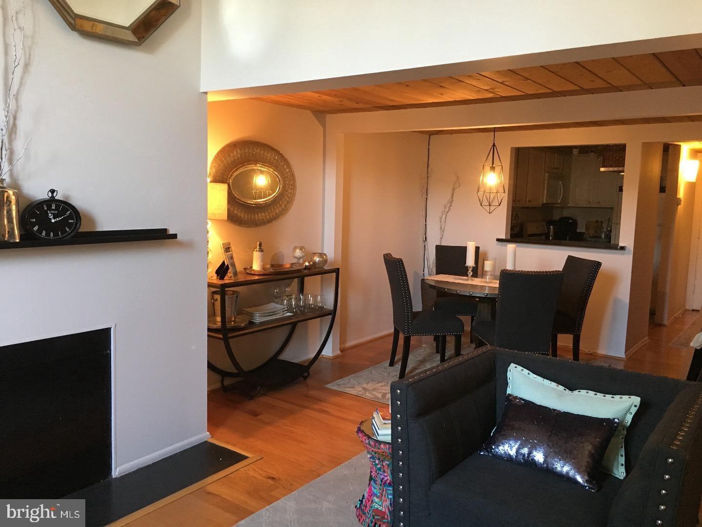 FAIRMOUNT - Residential Lease