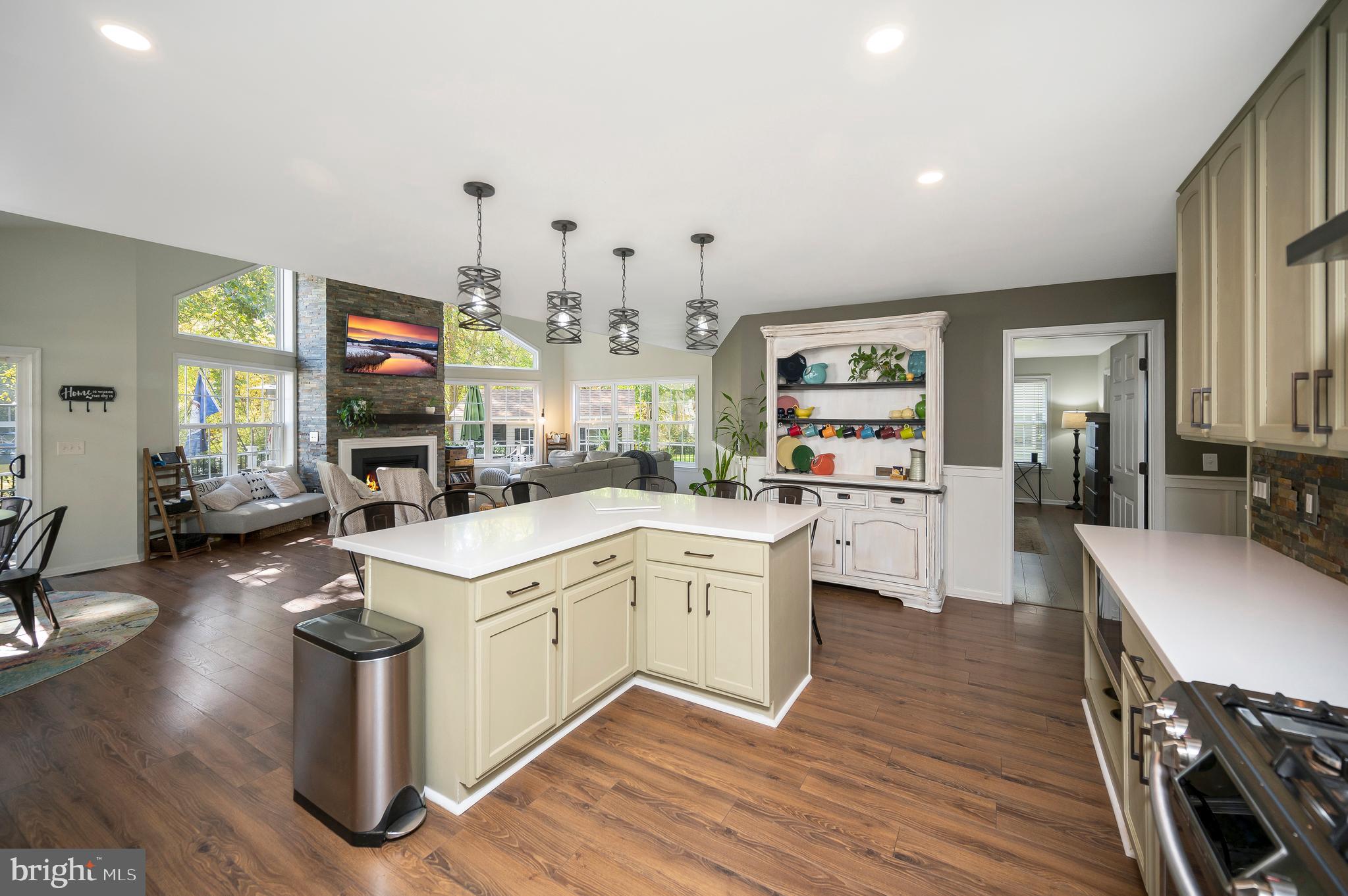 LAKE OF THE WOODS - Residential