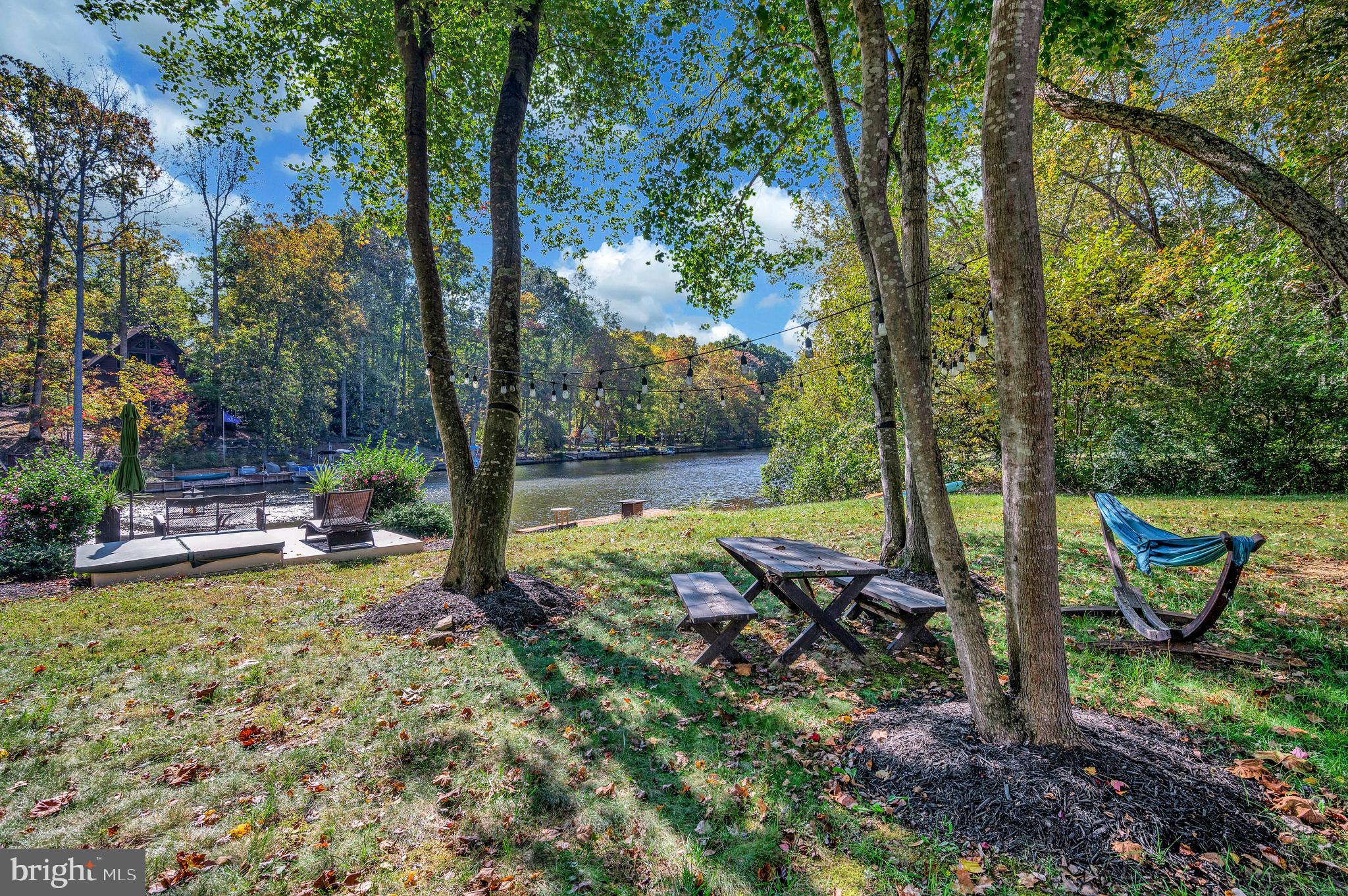 LAKE OF THE WOODS - Residential