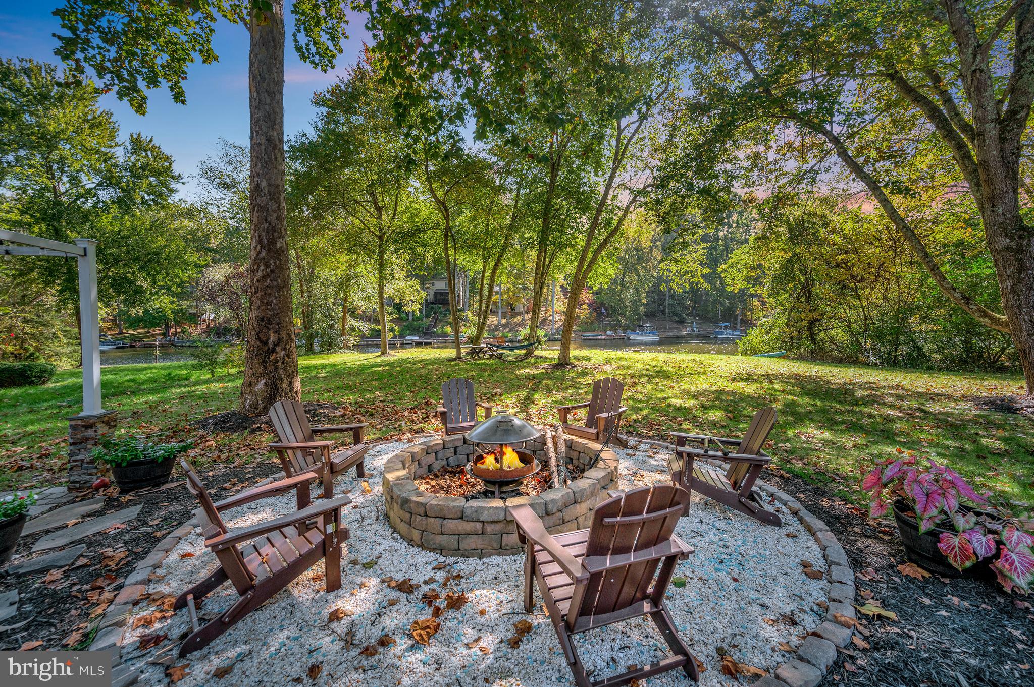 LAKE OF THE WOODS - Residential