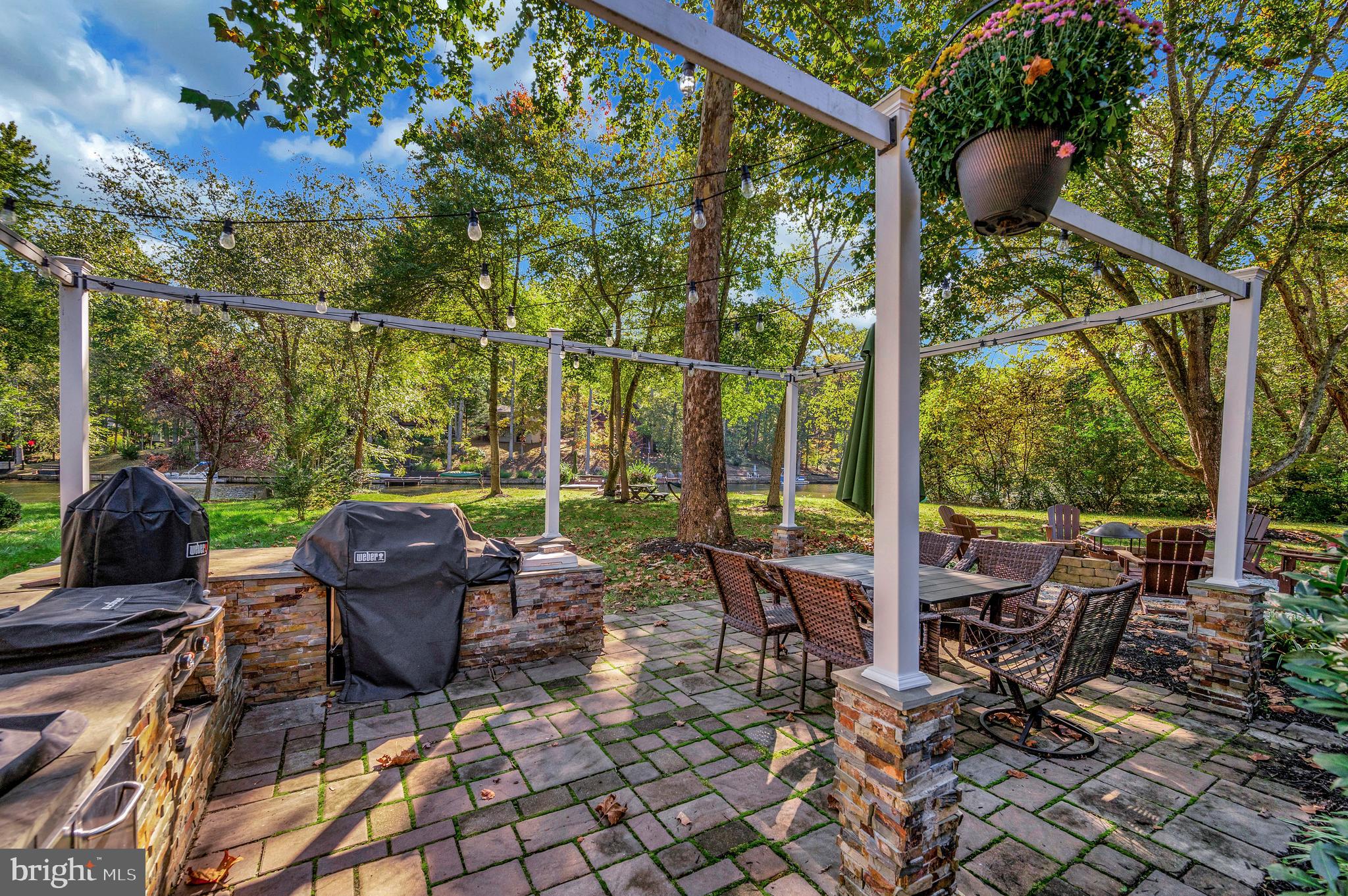 LAKE OF THE WOODS - Residential