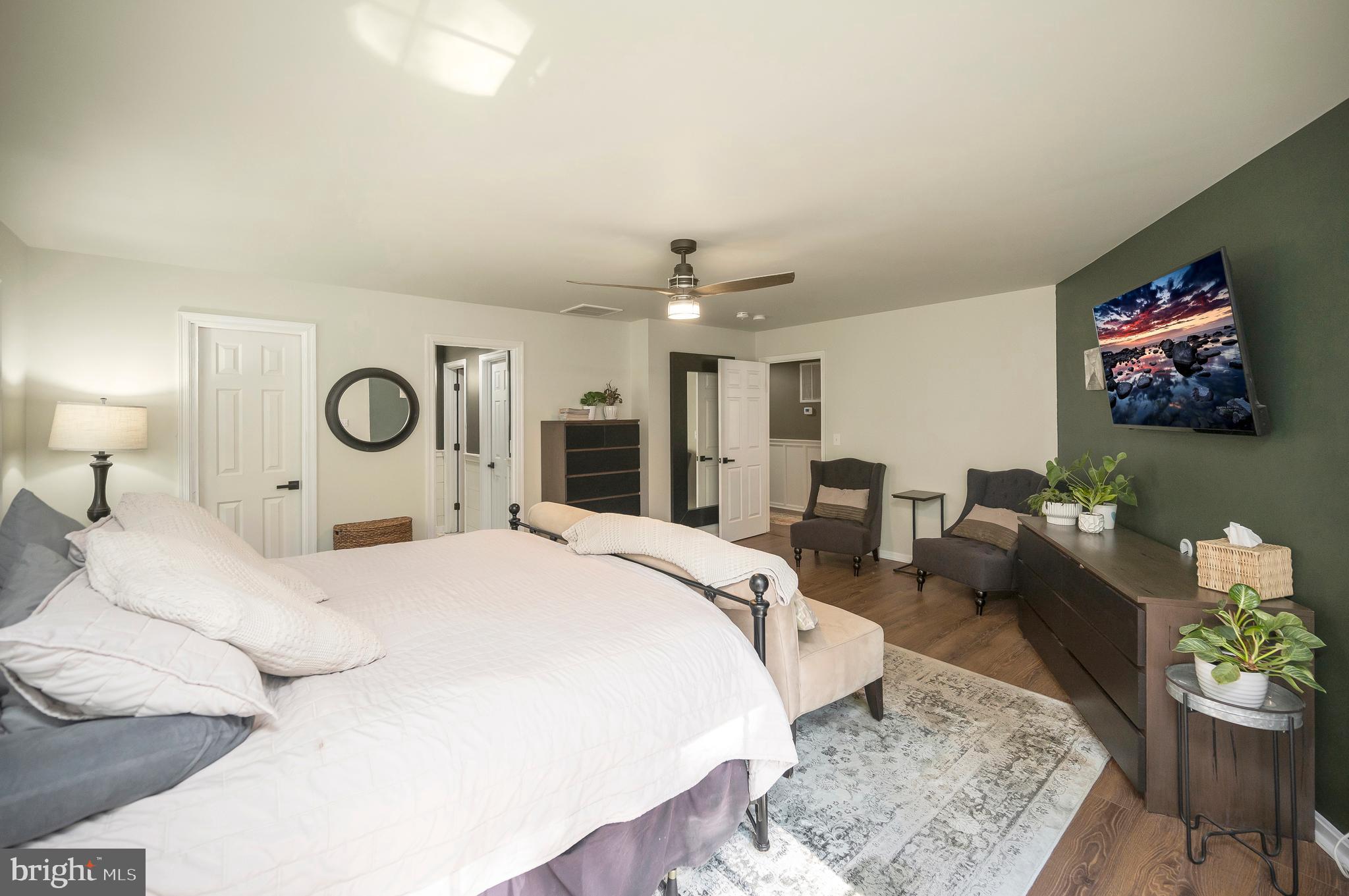 LAKE OF THE WOODS - Residential