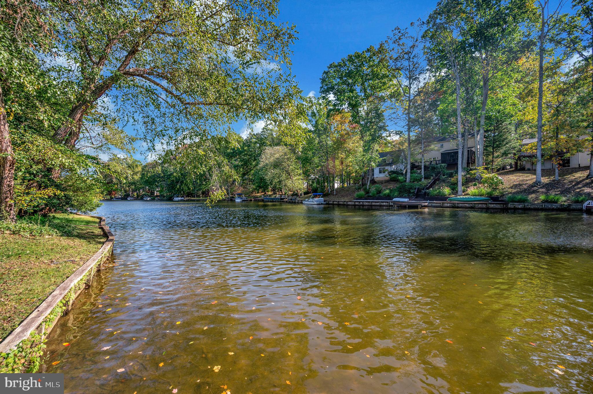 LAKE OF THE WOODS - Residential
