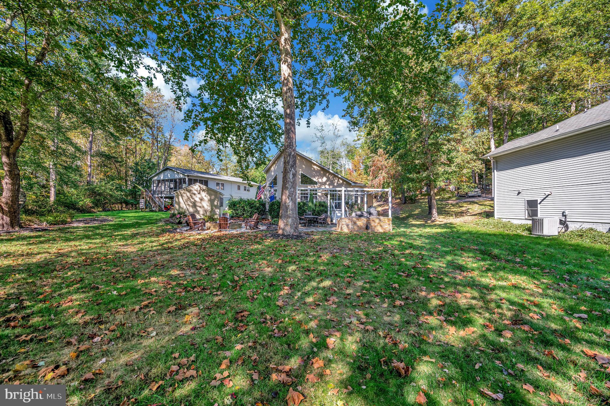 LAKE OF THE WOODS - Residential