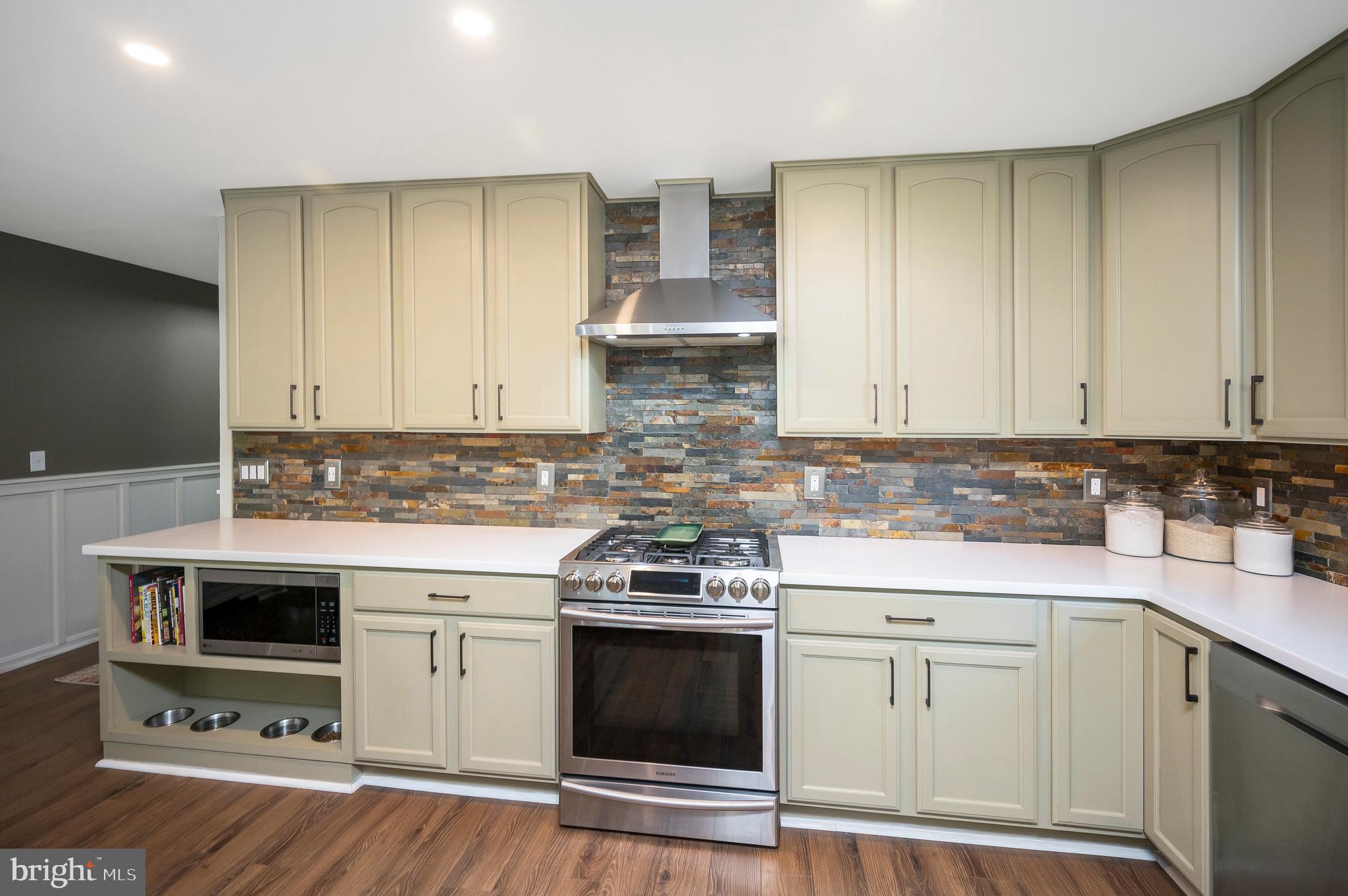 LAKE OF THE WOODS - Residential