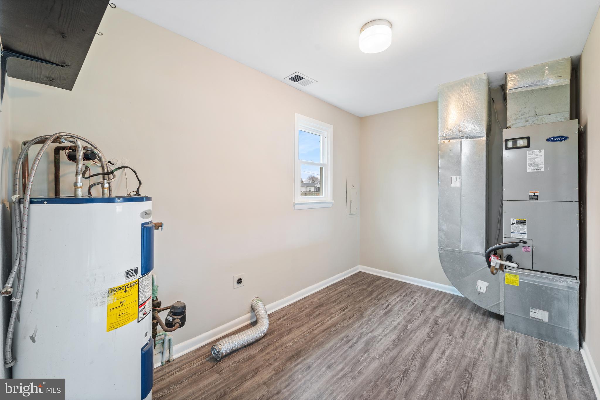 NEWTOWN VILLAGE SUB - Residential