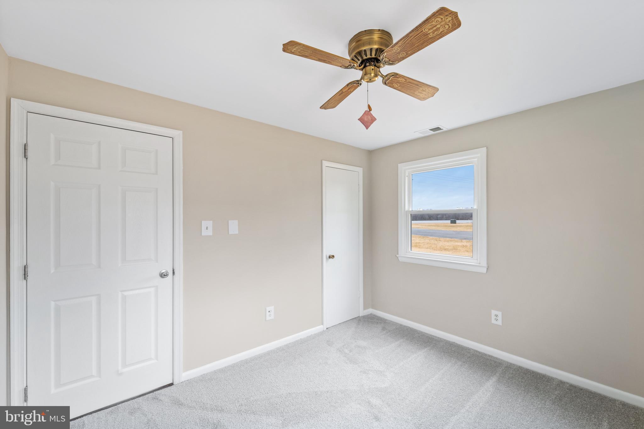 NEWTOWN VILLAGE SUB - Residential