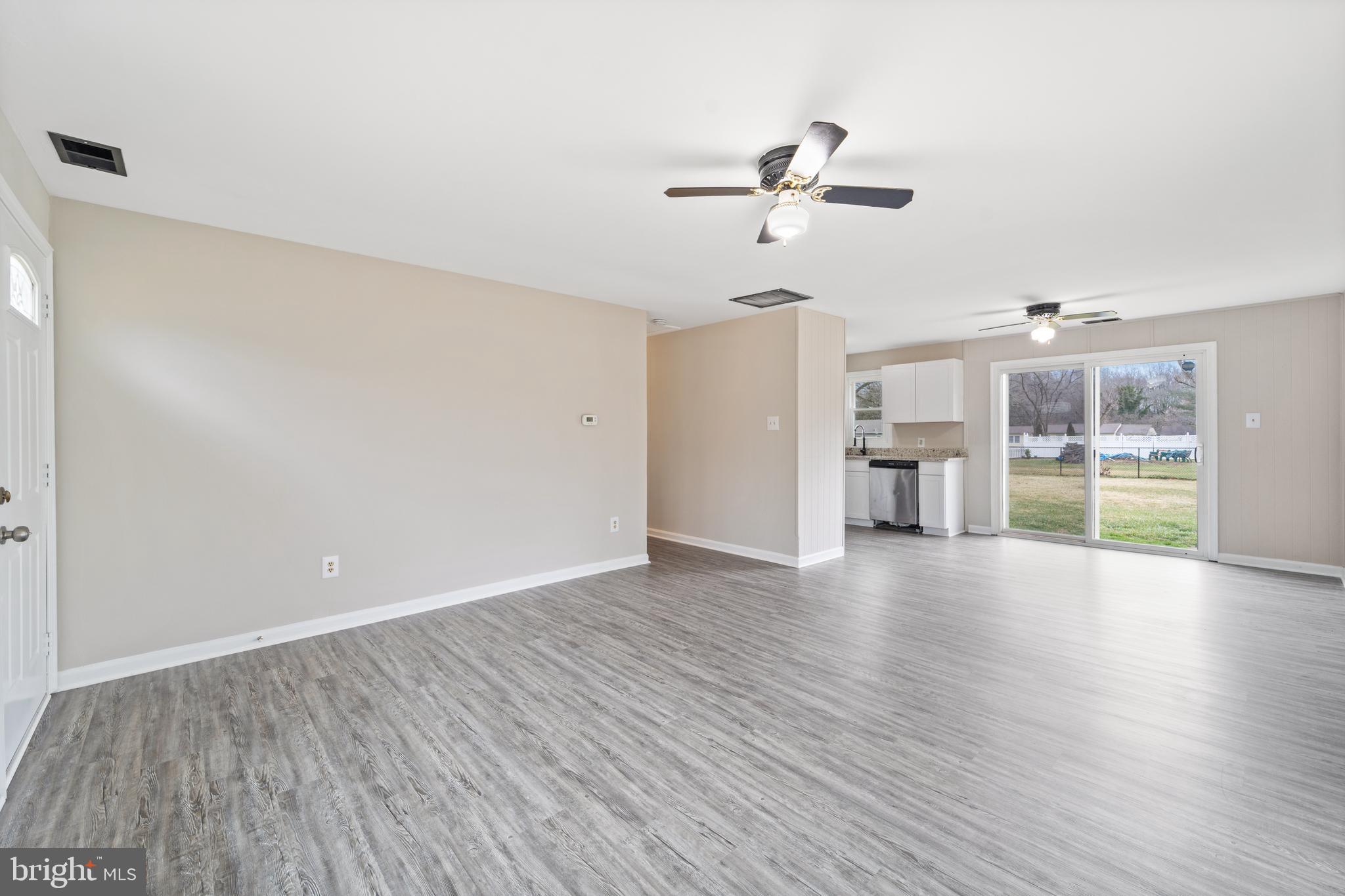 NEWTOWN VILLAGE SUB - Residential