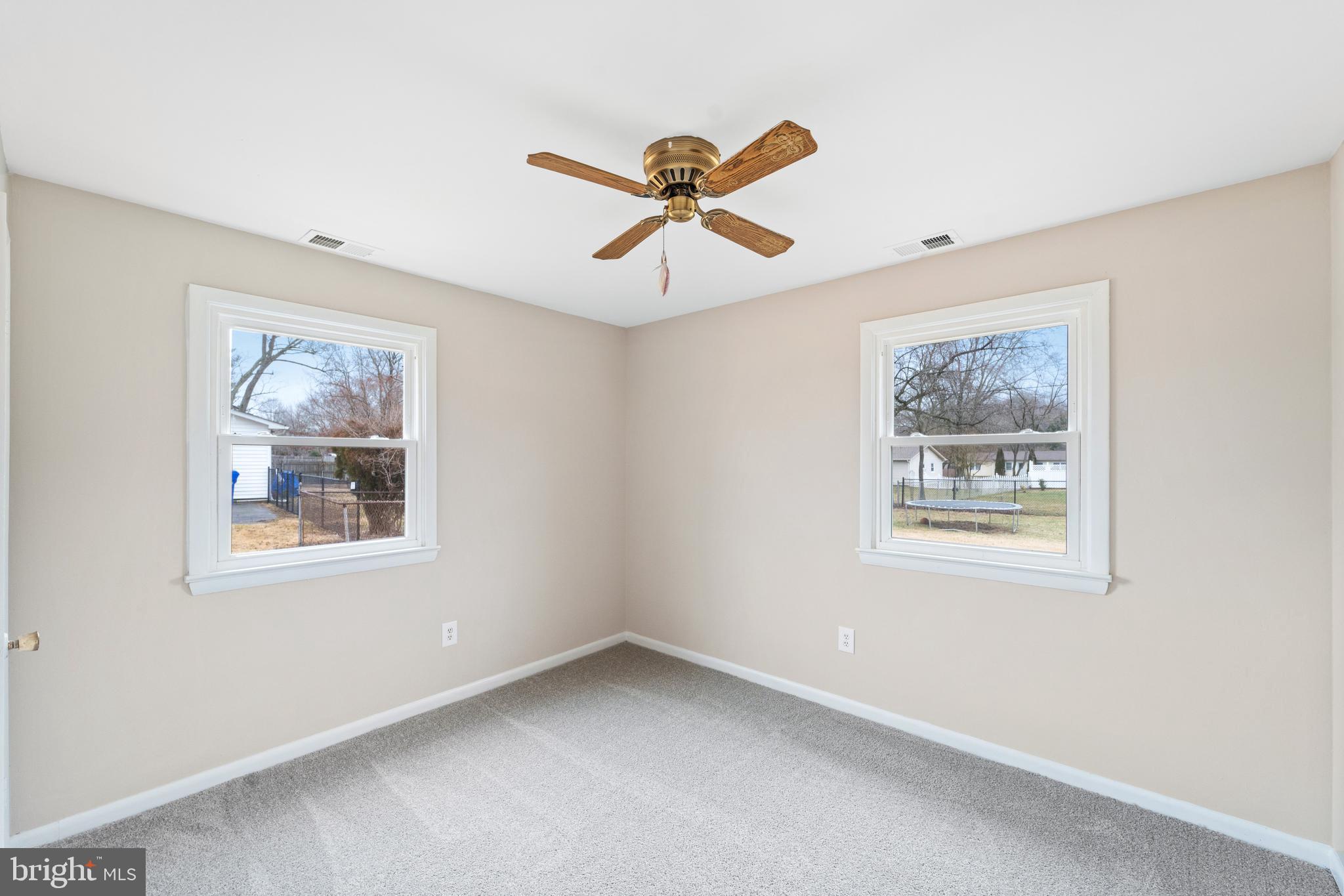 NEWTOWN VILLAGE SUB - Residential