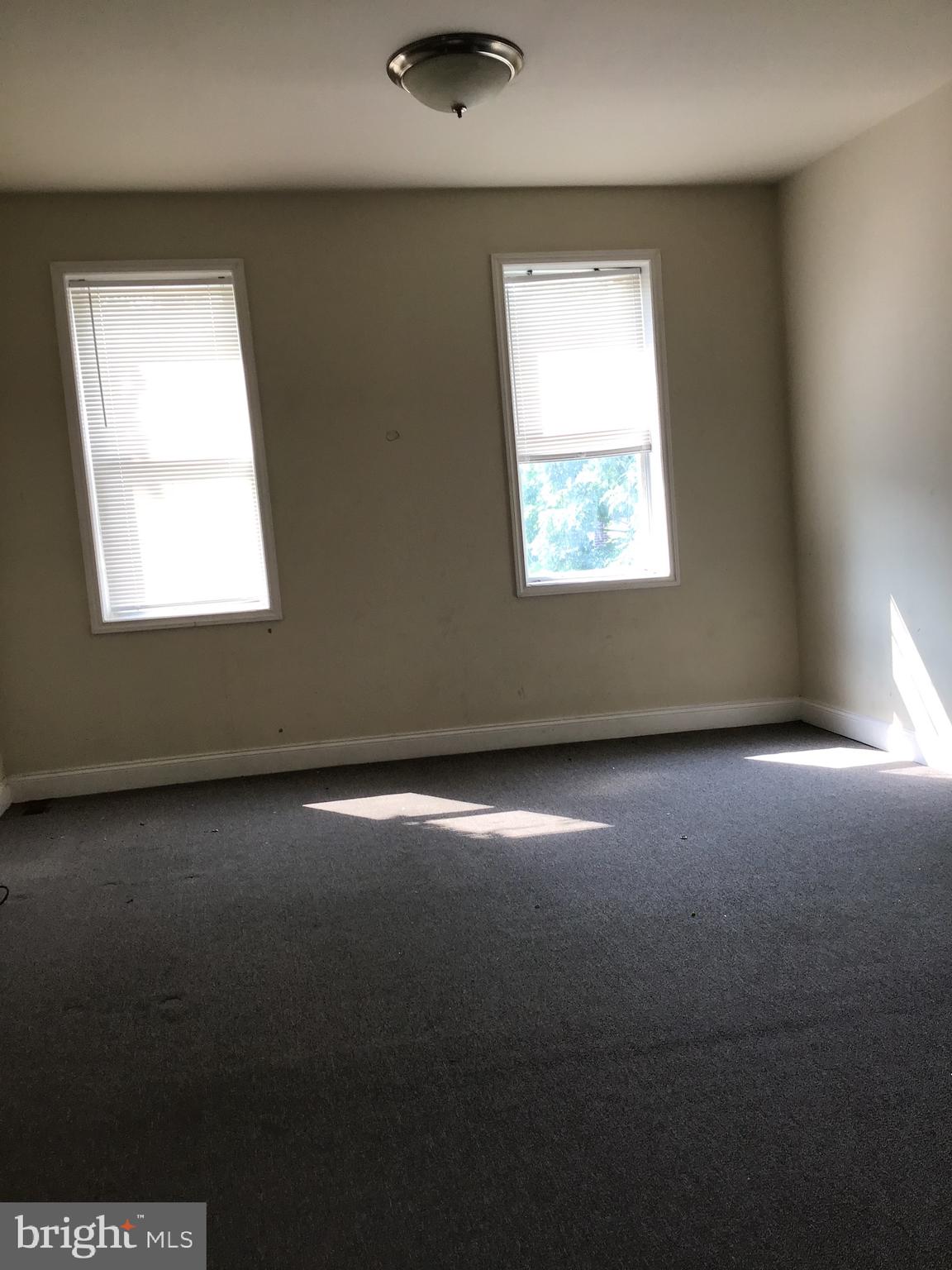 MONDAWMIN - Residential