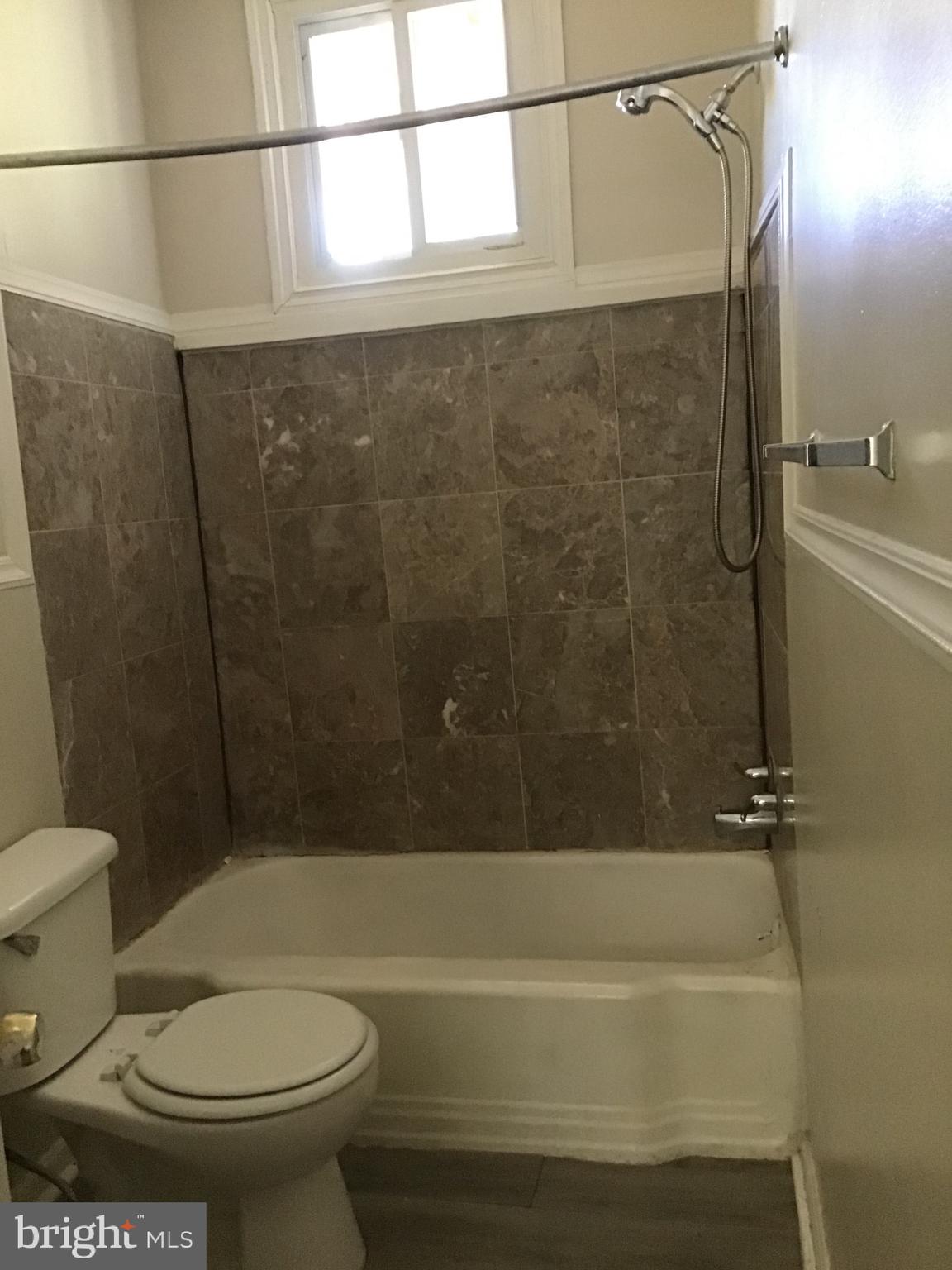 MONDAWMIN - Residential