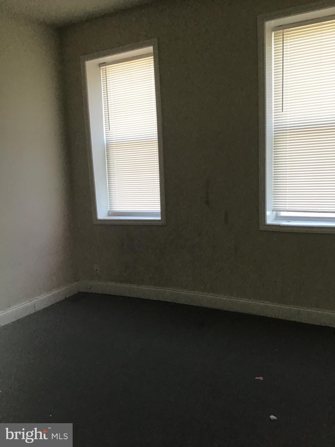 MONDAWMIN - Residential