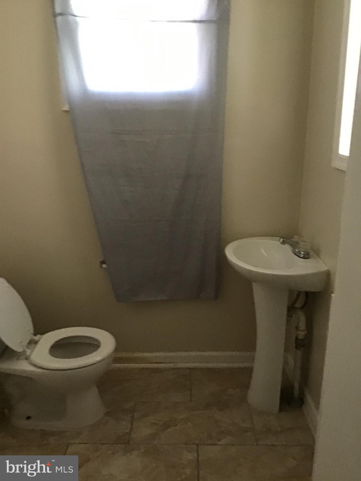 MONDAWMIN - Residential